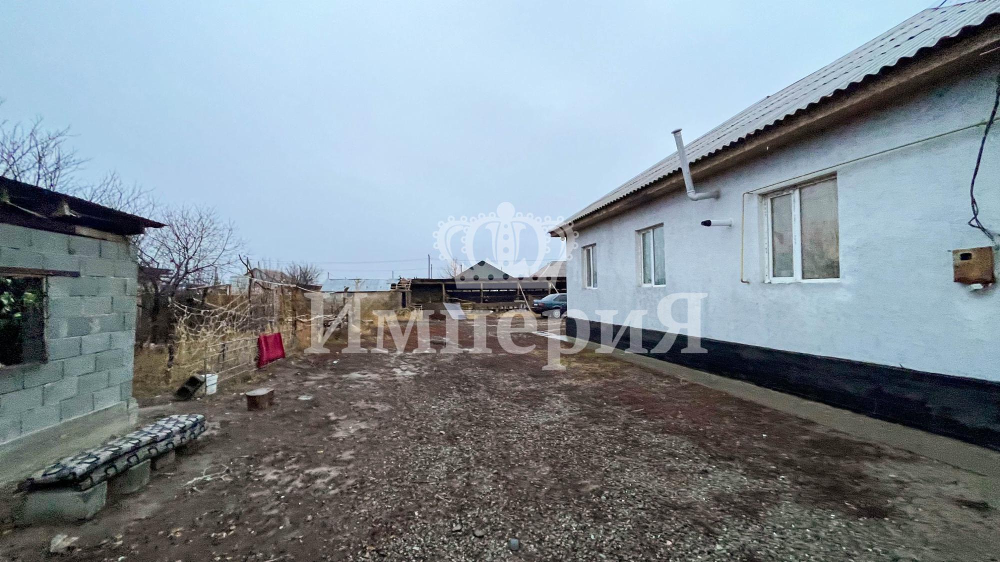 4-комнантный квартира, 107.0 м²,Бугор за 18 500 000