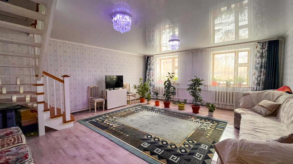 3-комнантный квартира, 100.0 м²,Центр за 31 700 000