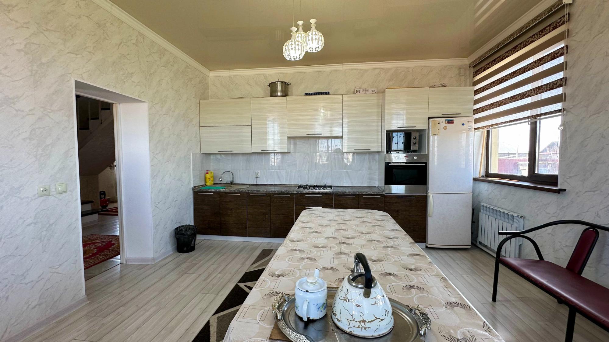 6-комнантный квартира, 178.7 м²,Ынтымак за 60 000 000