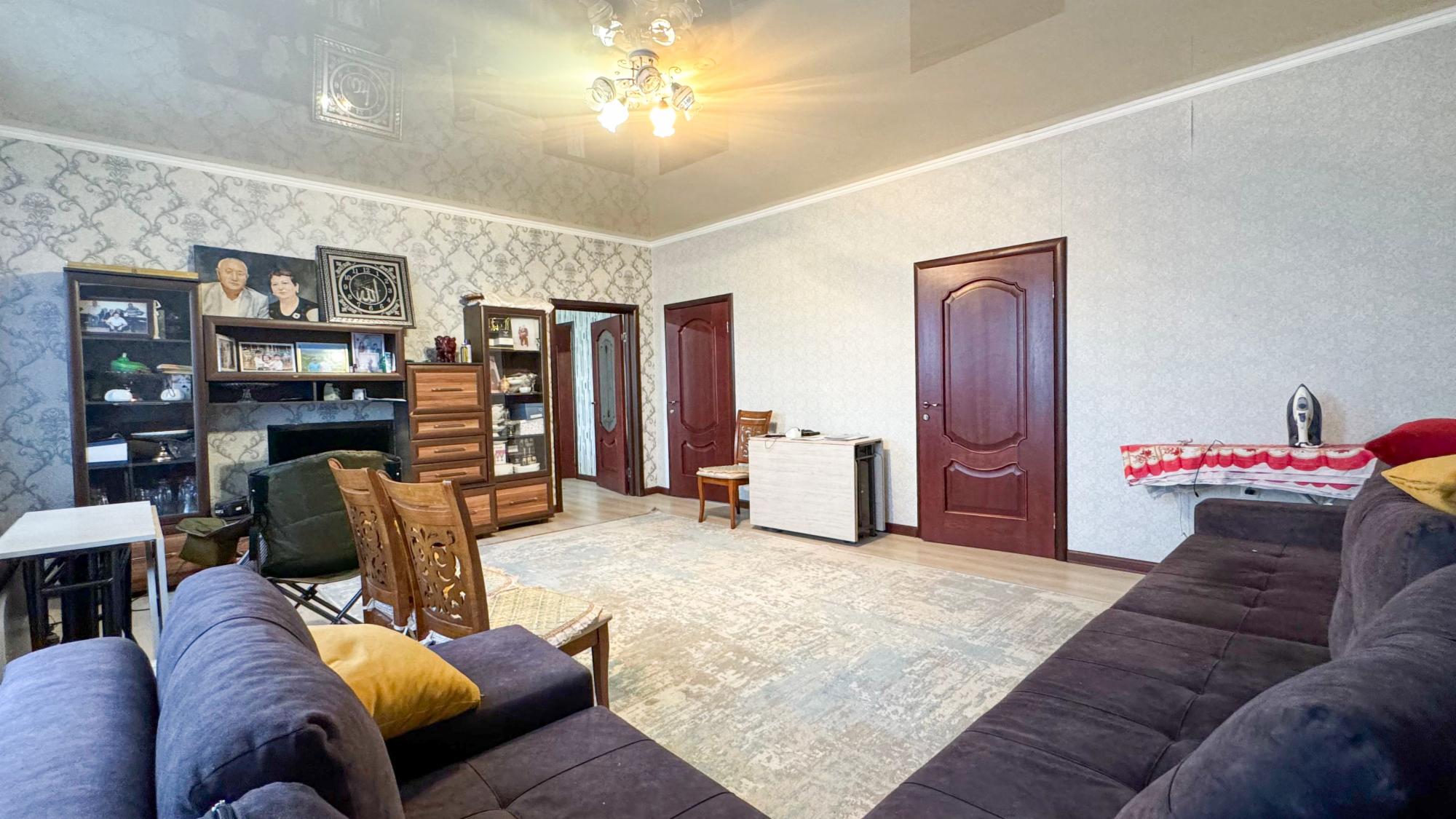 4-комнантный квартира, 100.8 м²,Кулжабеков за 25 500 000