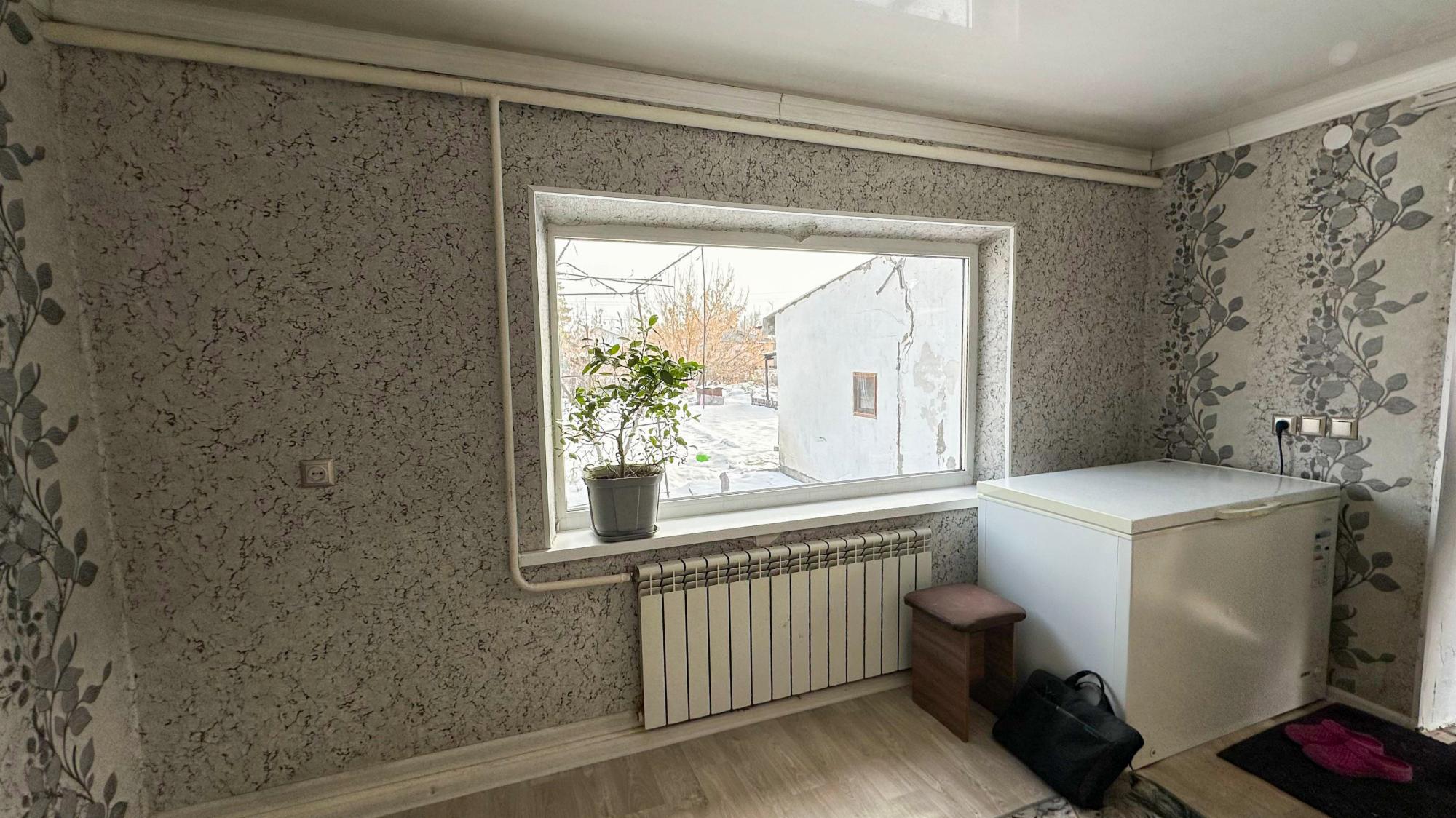 6-комнантный квартира, 70.4 м²,Еркин за 25 600 000