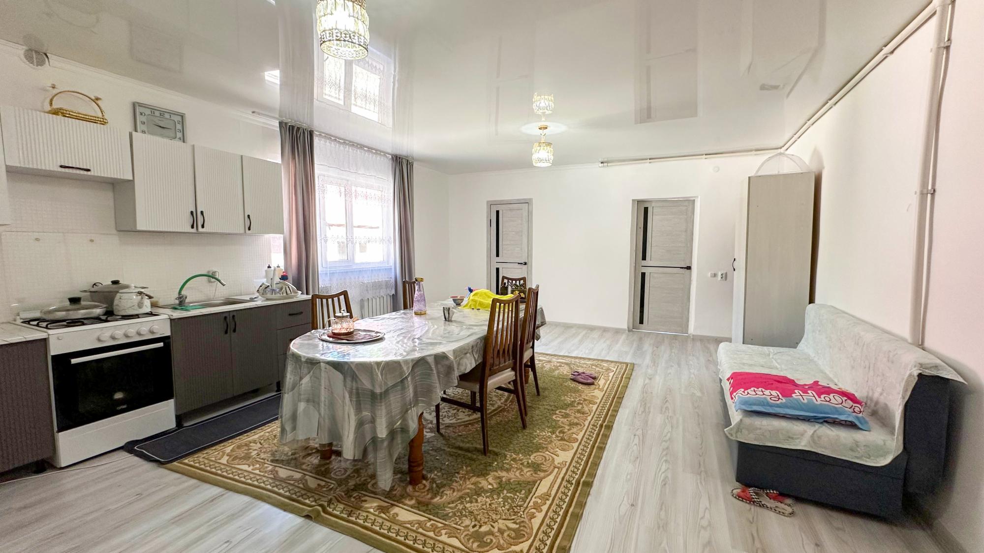 3-комнантный квартира, 80.0 м²,Абубакирова за 11 000 000