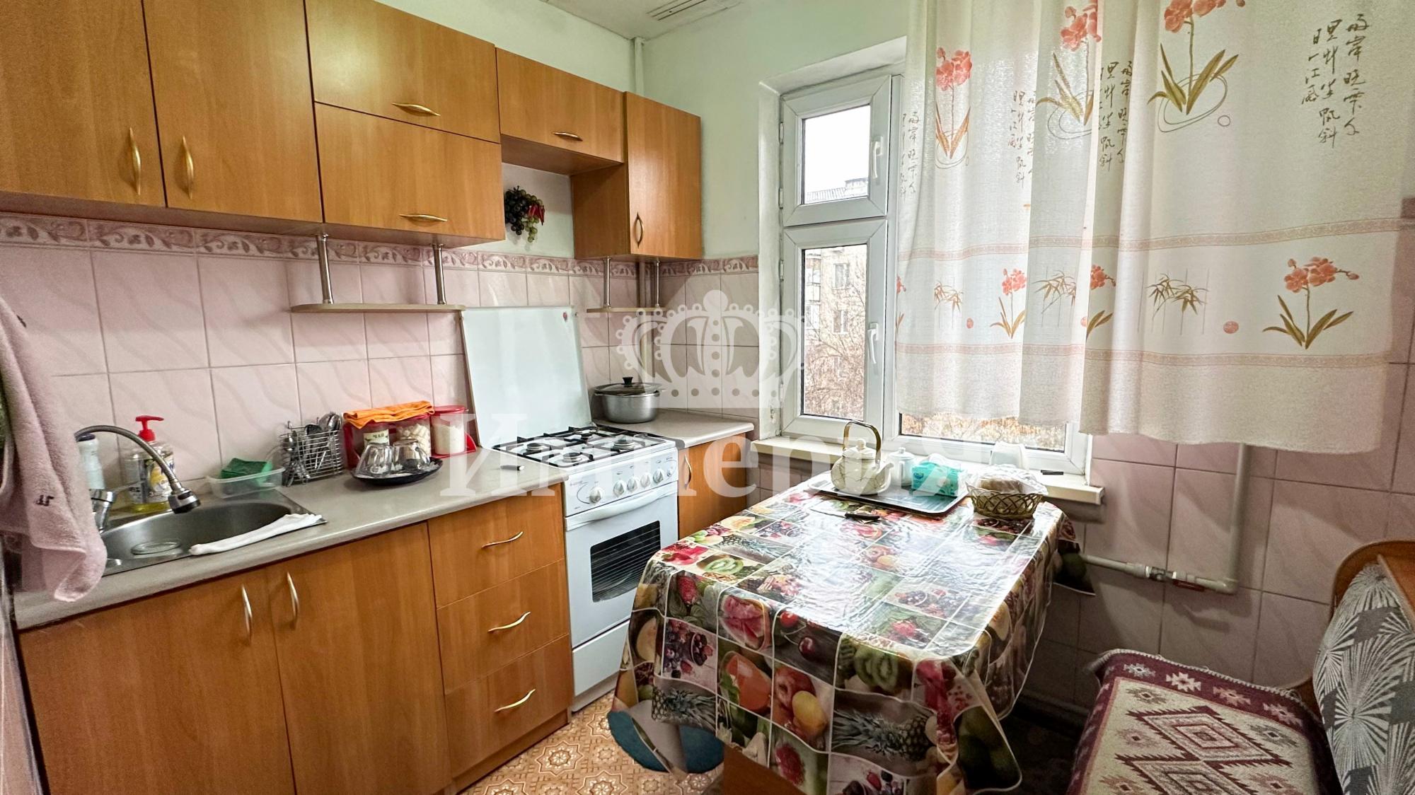 3-комнантная квартира, 56.0 м²,мкр Самал за 17 000 000