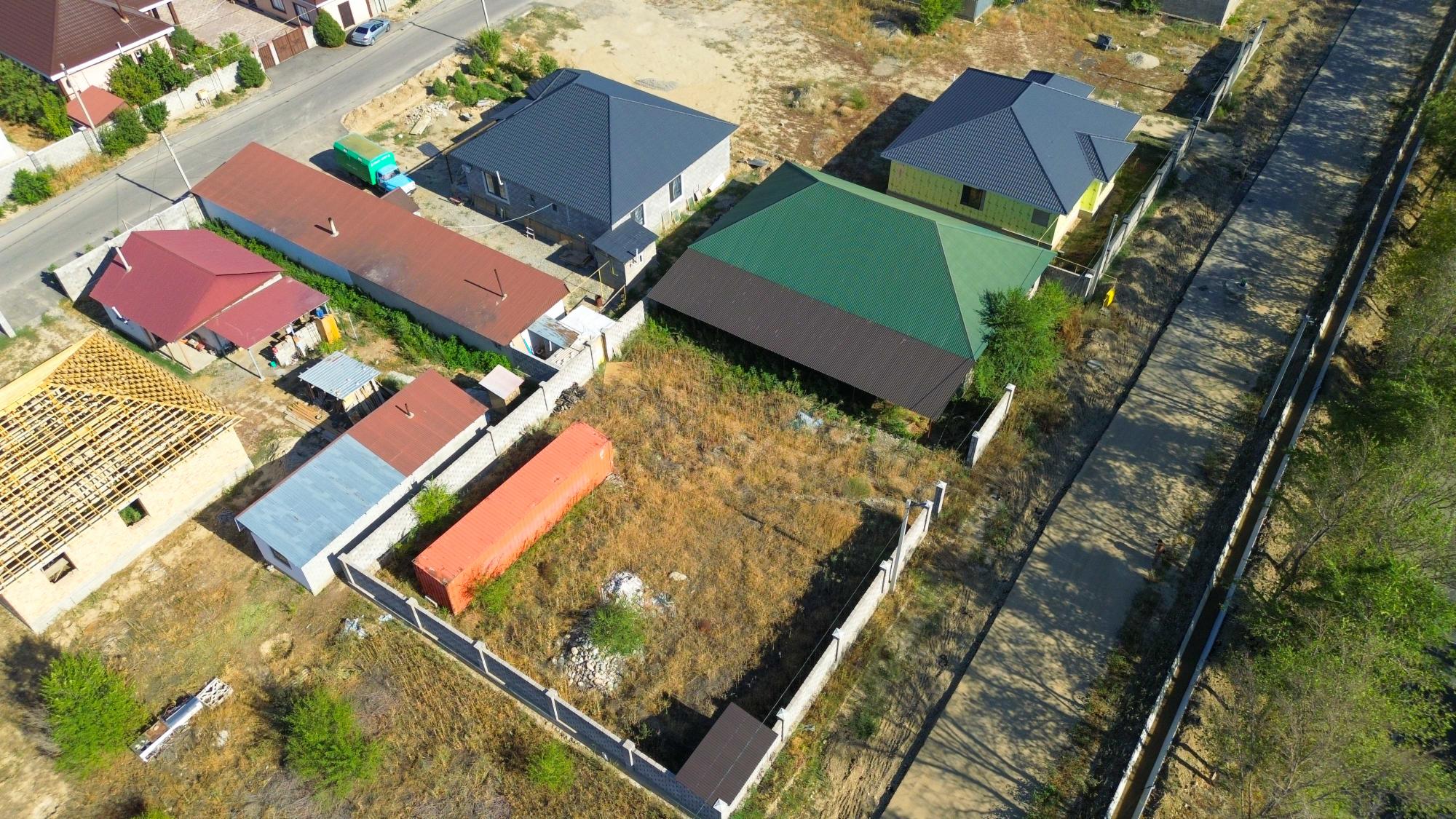 5-комнантный квартира, 240.0 м²,Абая за 20 000 000