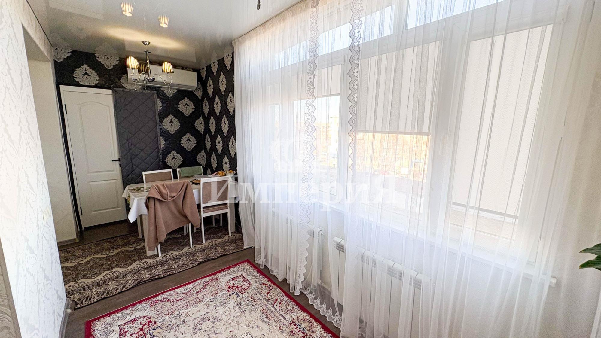 4-комнантная квартира, 86.0 м²,4 мкр за 25 000 000