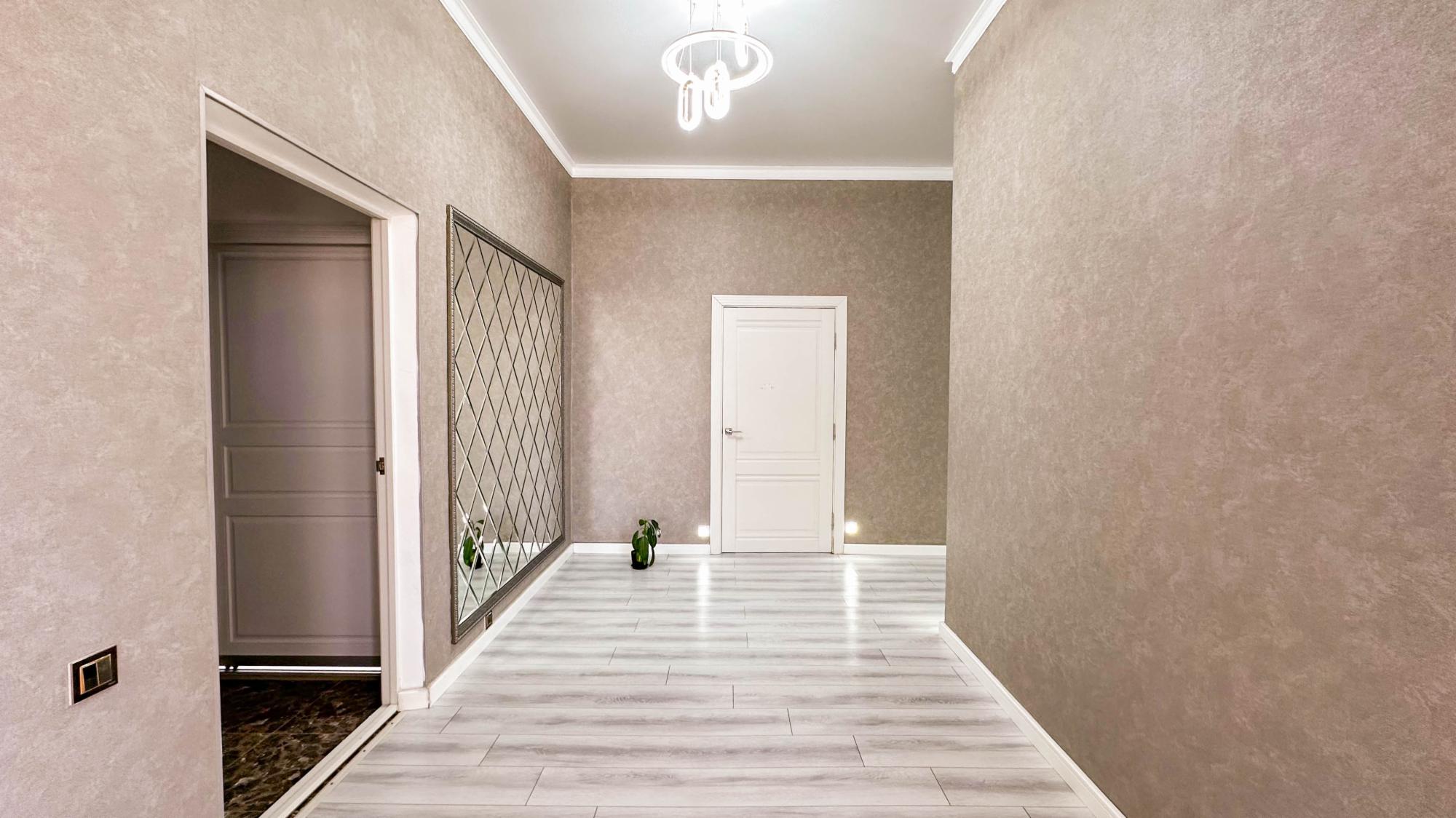 1-комнантный квартира, 210.0 м²,Алтынемель за 44 000 000