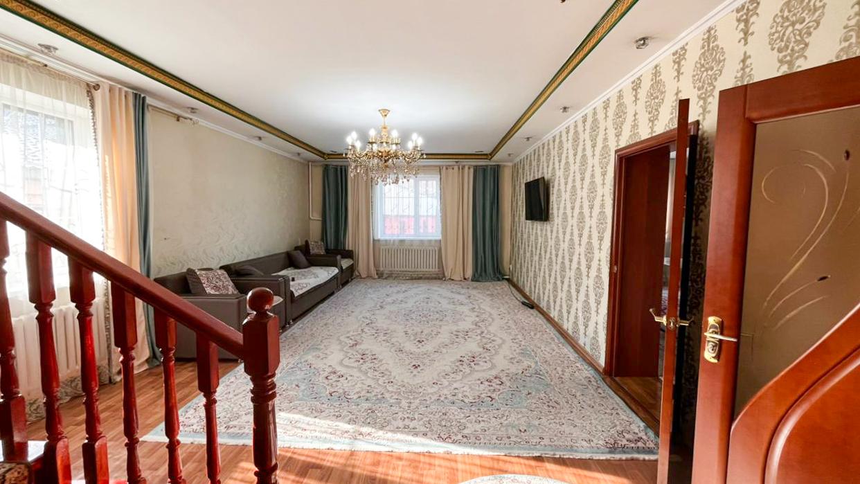 4-комнантный квартира, 178.0 м²,Кудерина за 58 800 000
