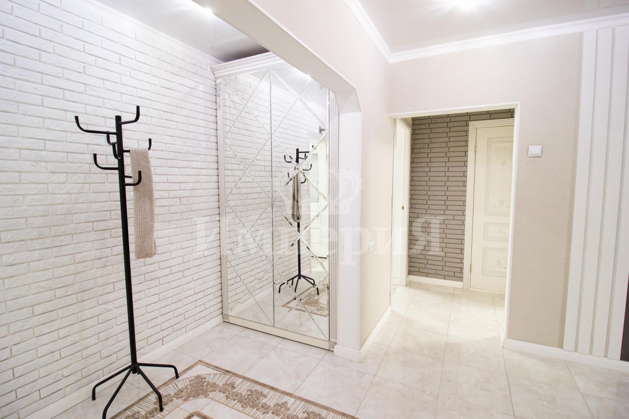 4-комнантная квартира, 89.0 м²,Алдабергенова за 35 000 000