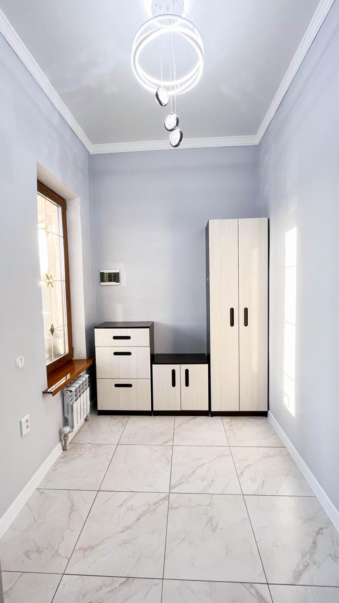 5-комнантный квартира, 226.0 м²,Амангельды за 45 000 000