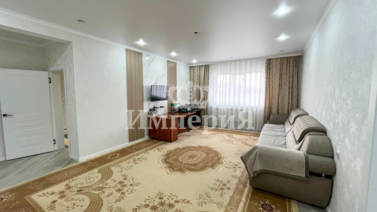 4-комнантный квартира, 122.0 м²,Кудерина за 50 000 000