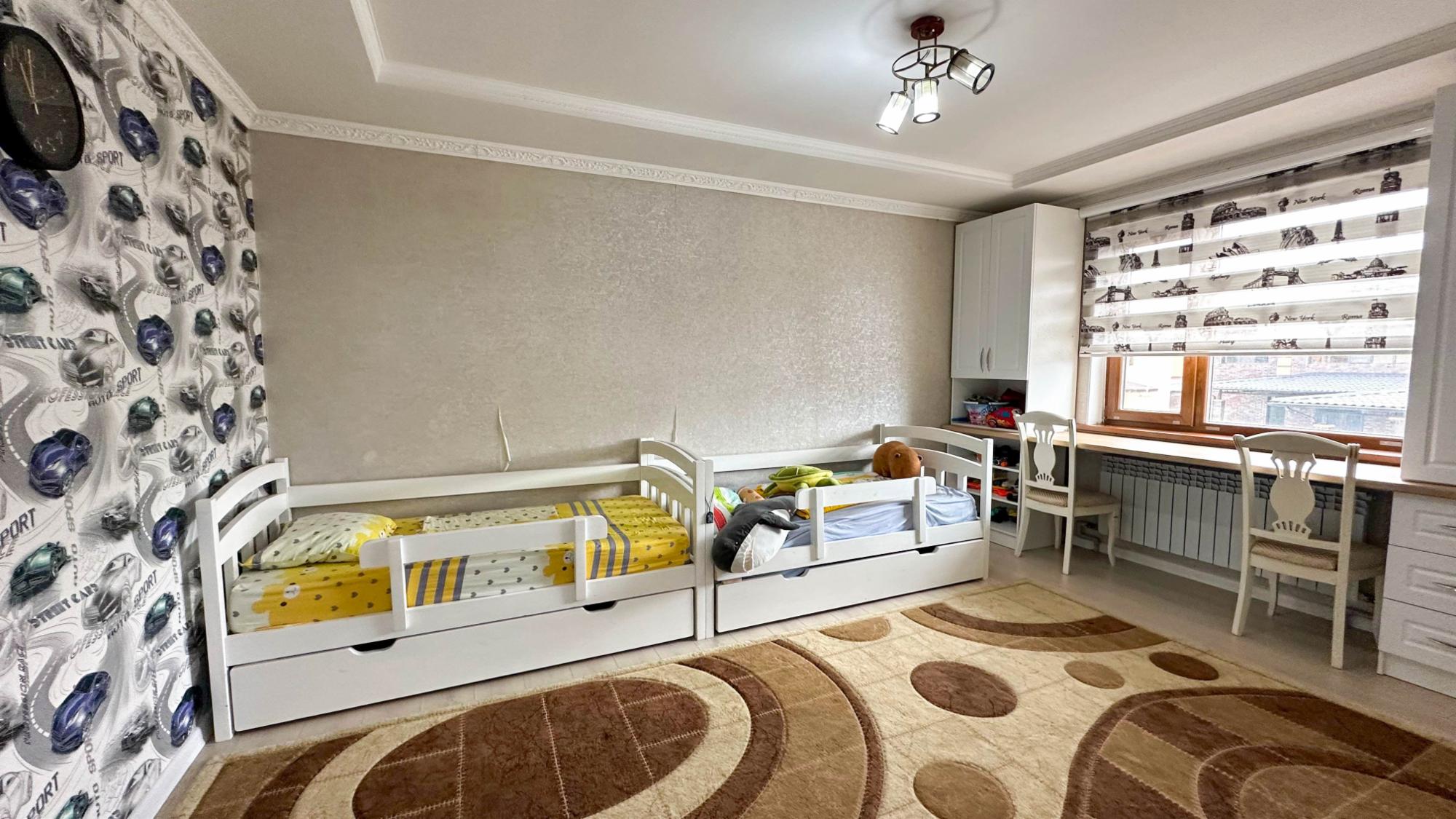 5-комнантный квартира, 190.0 м²,Шевченко за 68 000 000