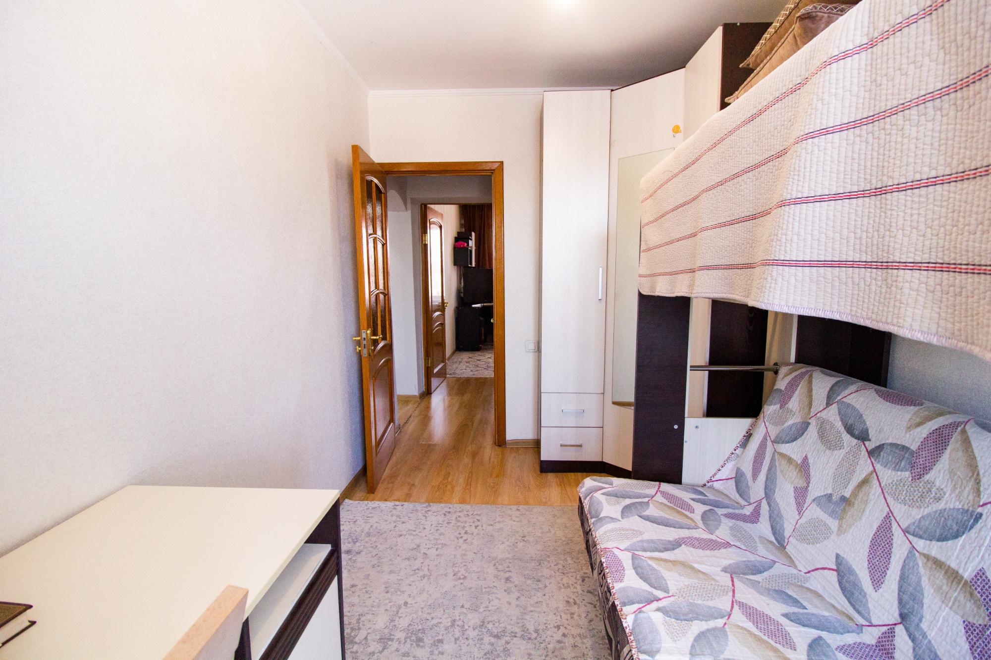 4-комнантная квартира, 89.0 м²,Чайковского за 27 000 000