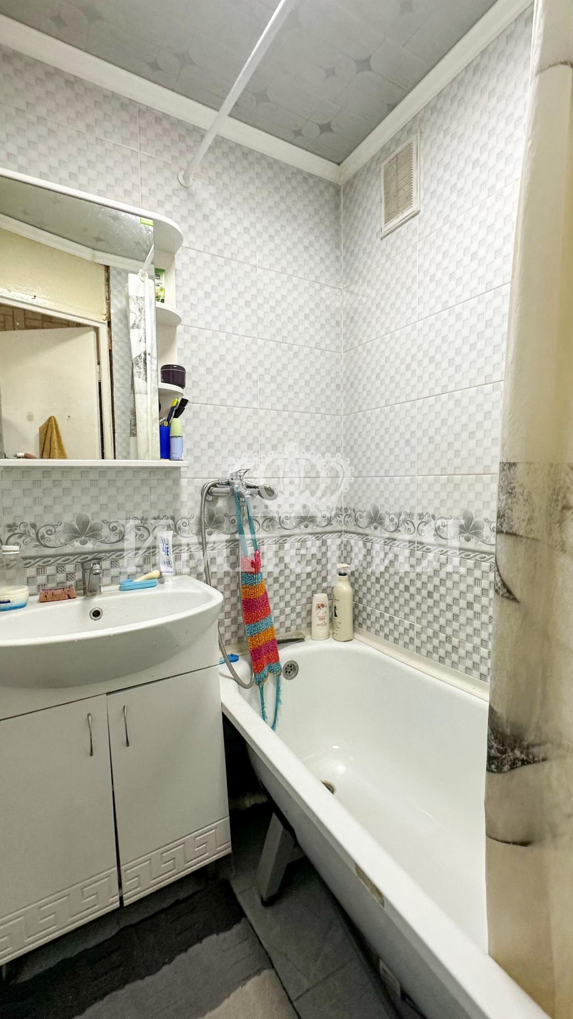 3-комнантная квартира, 60.0 м²,5 мкр за 18 500 000