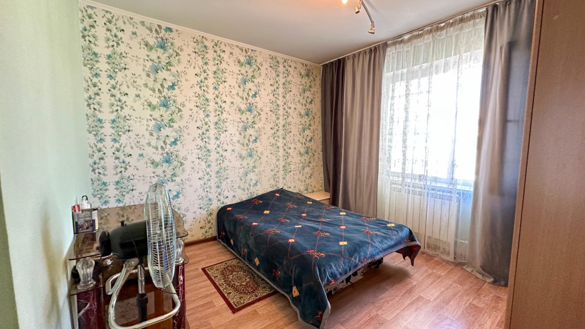 4-комнантная квартира, 90.0 м²,мкр Мушелтой за 29 000 000