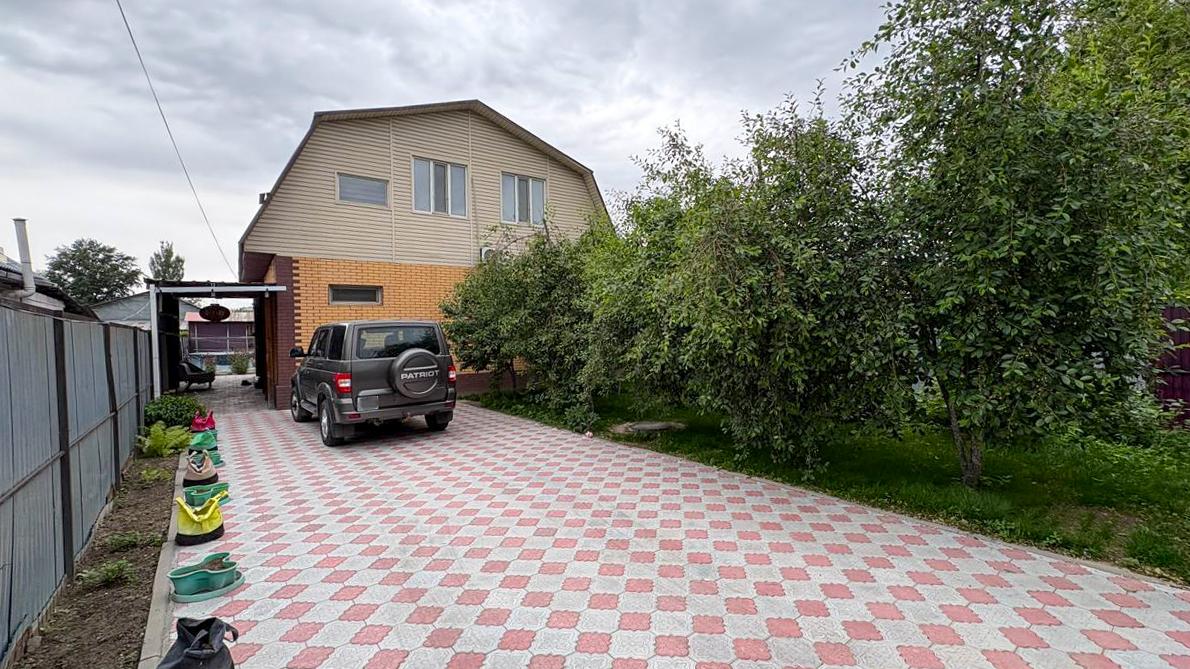 4-комнантный квартира, 160.0 м²,Ескельды Би за 60 000 000