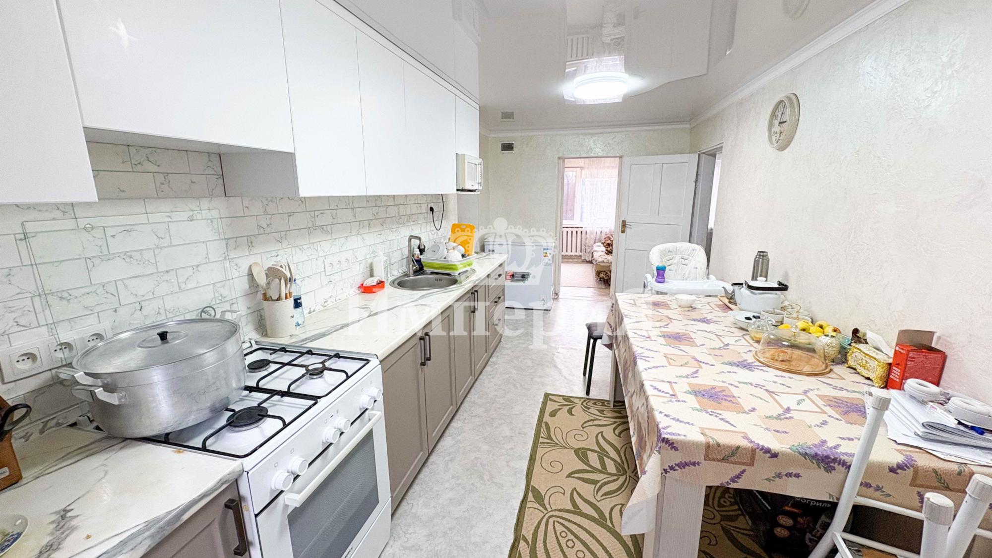 3-комнантный квартира, 67.0 м²,Гагарина за 17 000 000