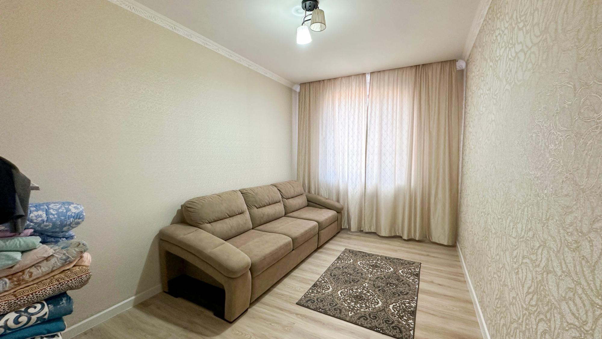 5-комнантный квартира, 180.0 м²,Жастар за 64 000 000