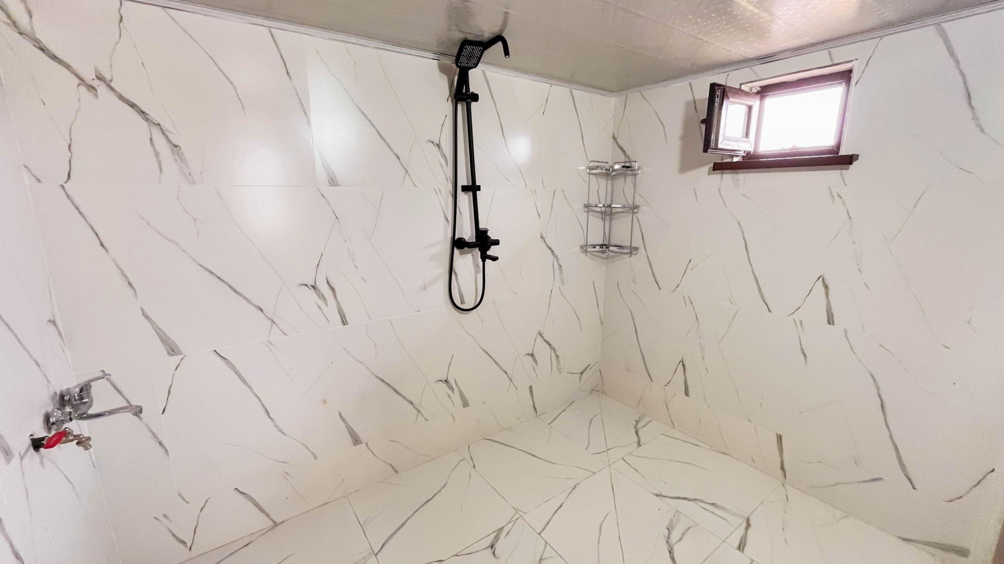 5-комнантный квартира, 200.9 м²,Баян батыра за 57 000 000