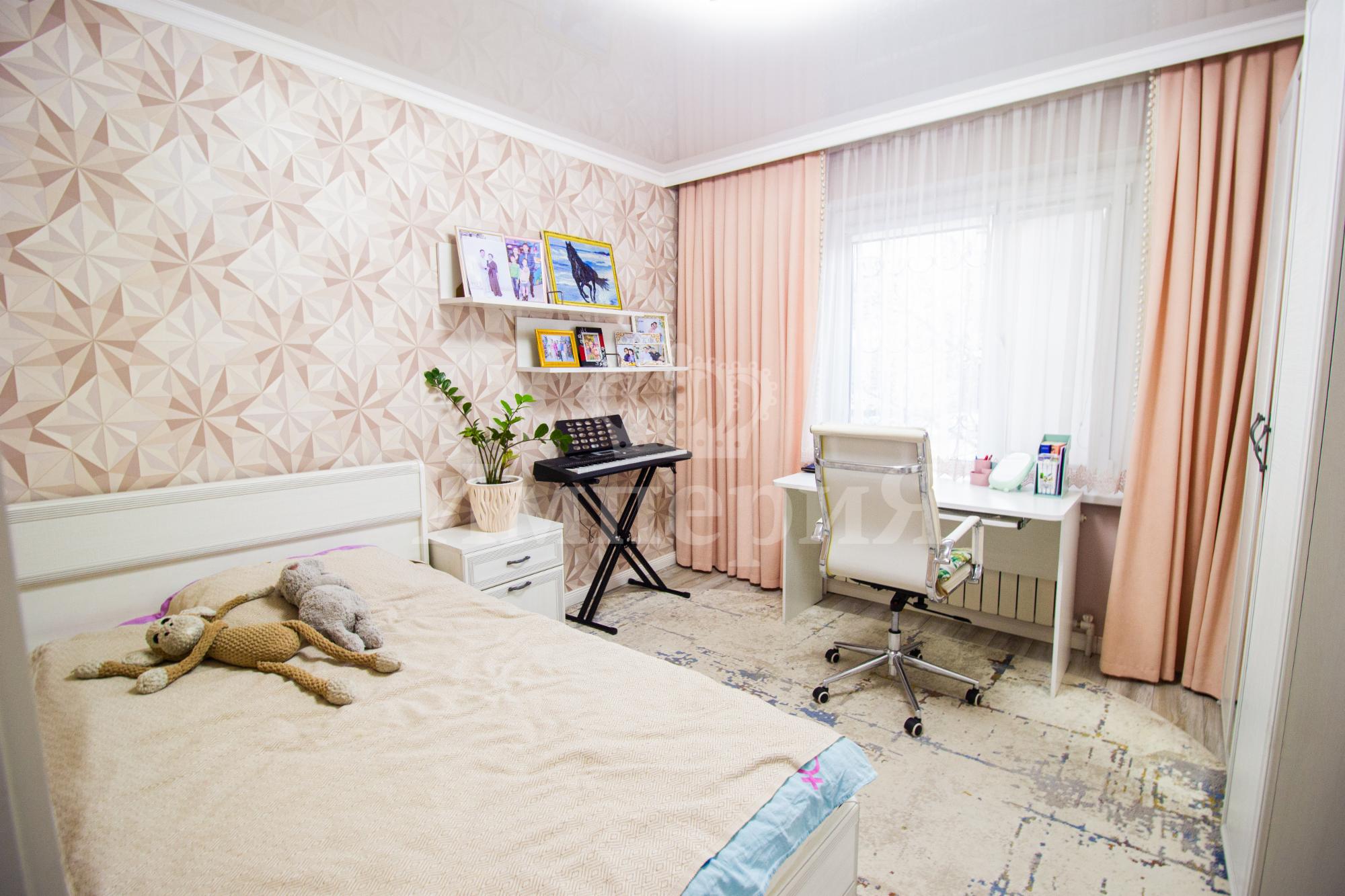 4-комнантная квартира, 89.0 м²,Алдабергенова за 35 000 000