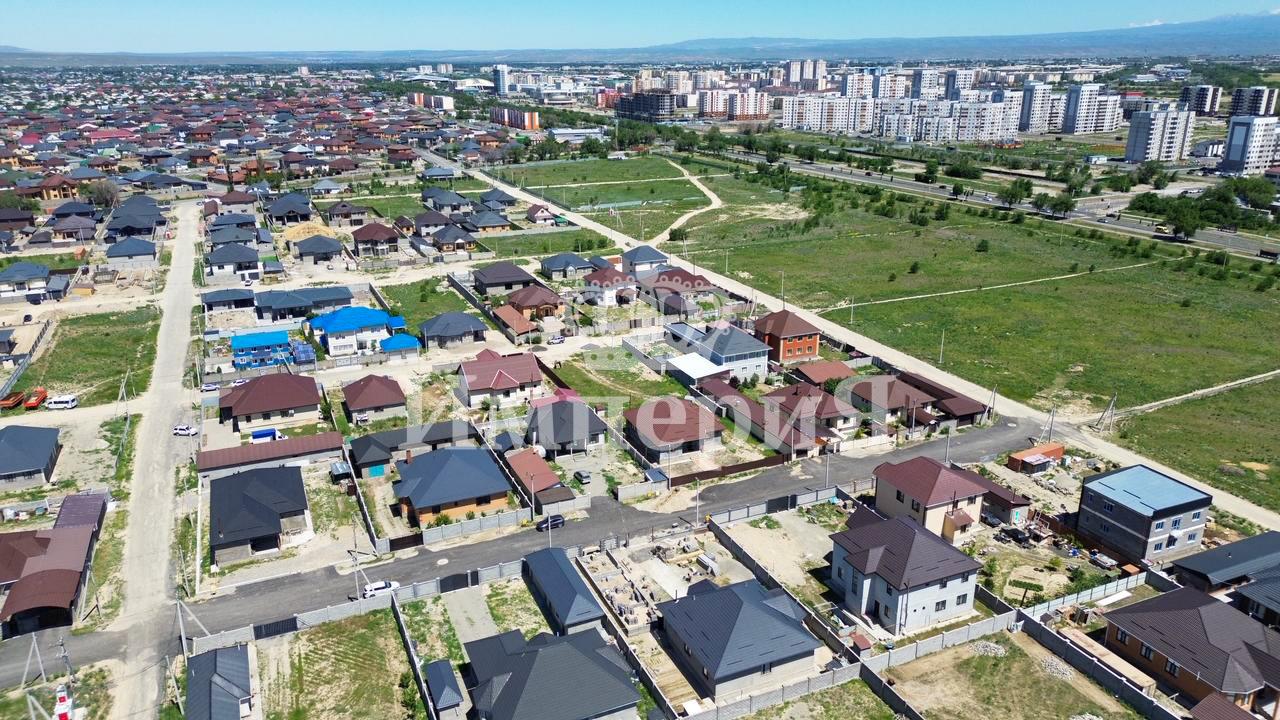 5-комнантный квартира, 260.0 м²,Есымхана за 35 000 000