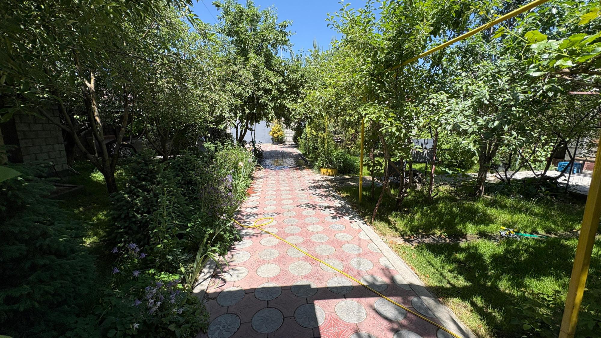 5-комнантный квартира, 139.5 м²,Жабаева за 52 000 000