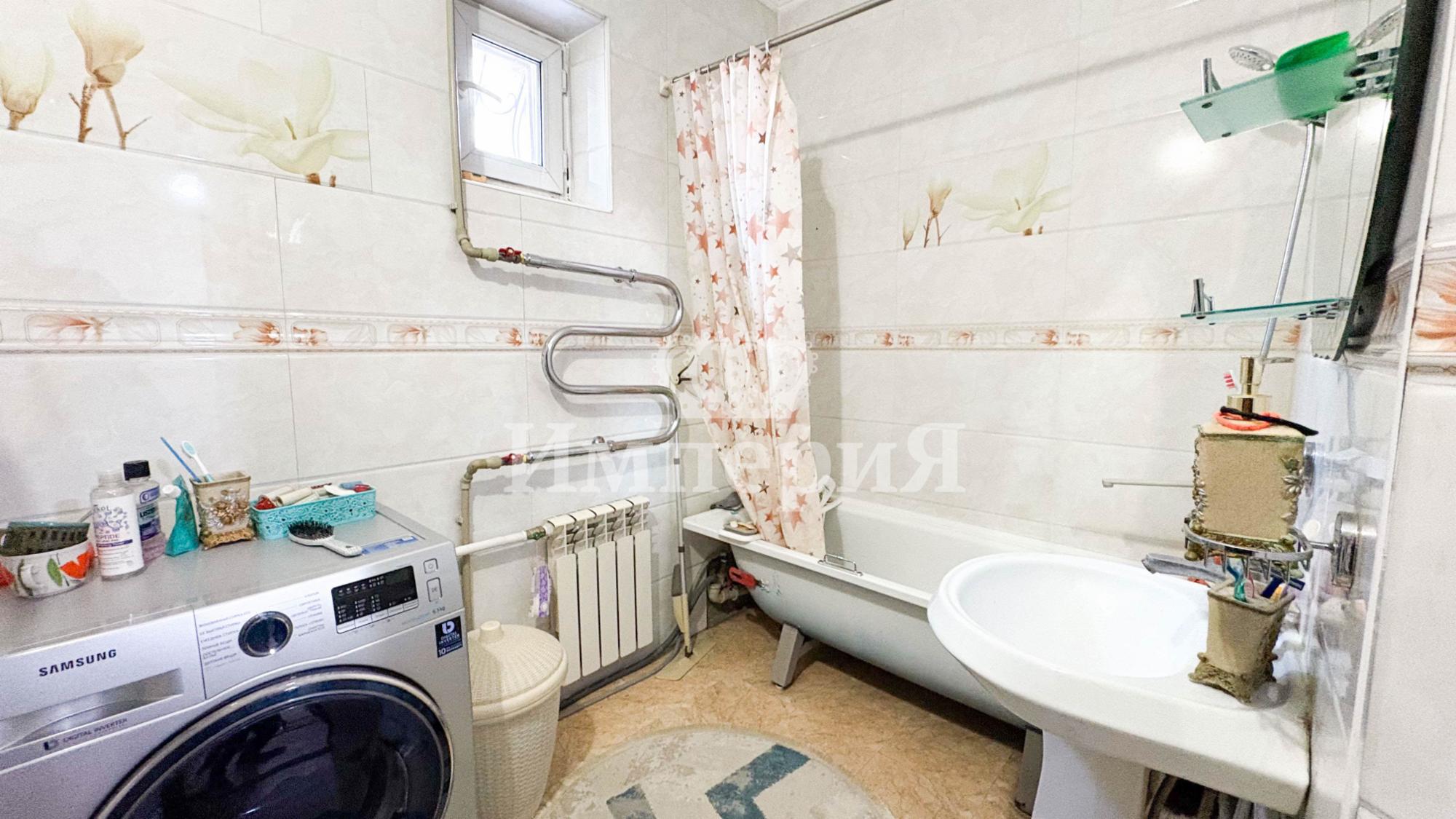 3-комнантная квартира, 65.0 м²,Валиханова за 23 500 000