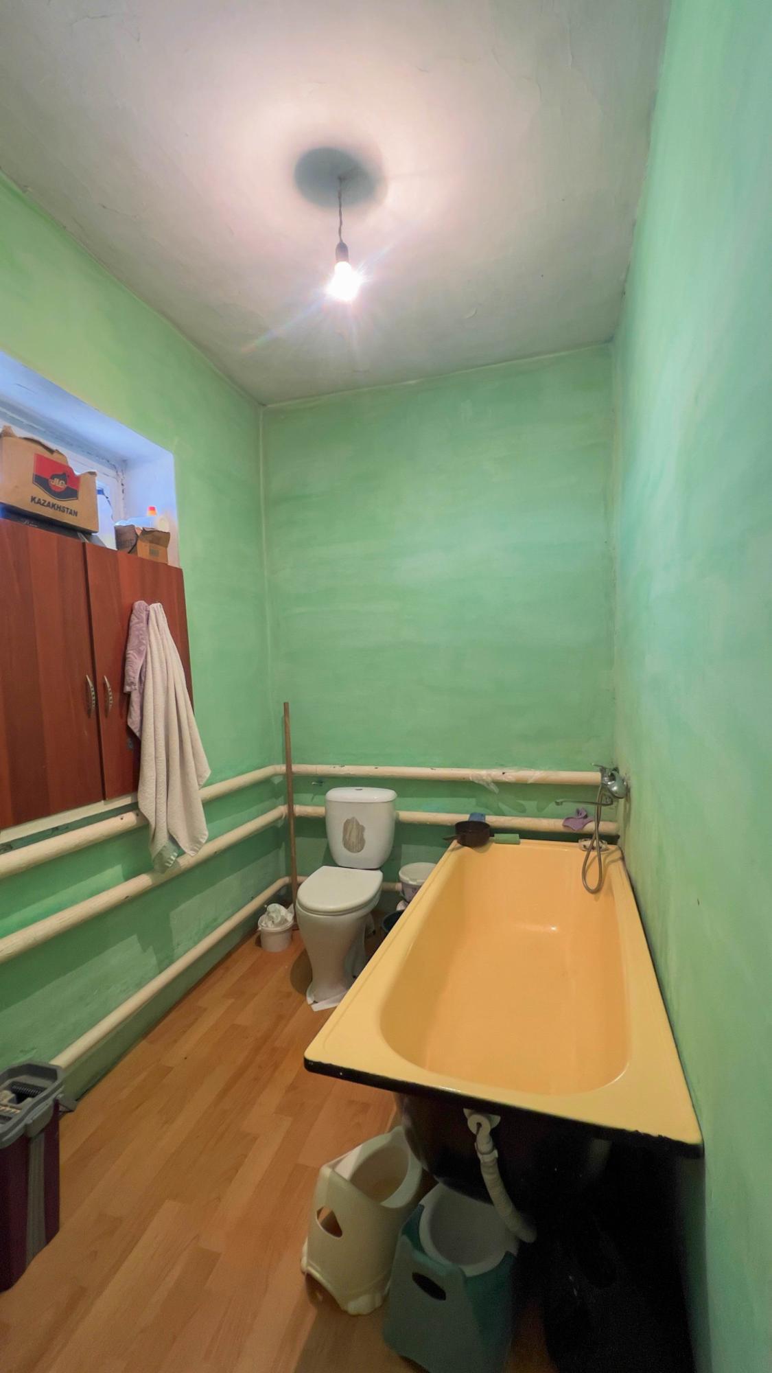 4-комнантный квартира, 77.0 м²,Момышулы за 15 000 000