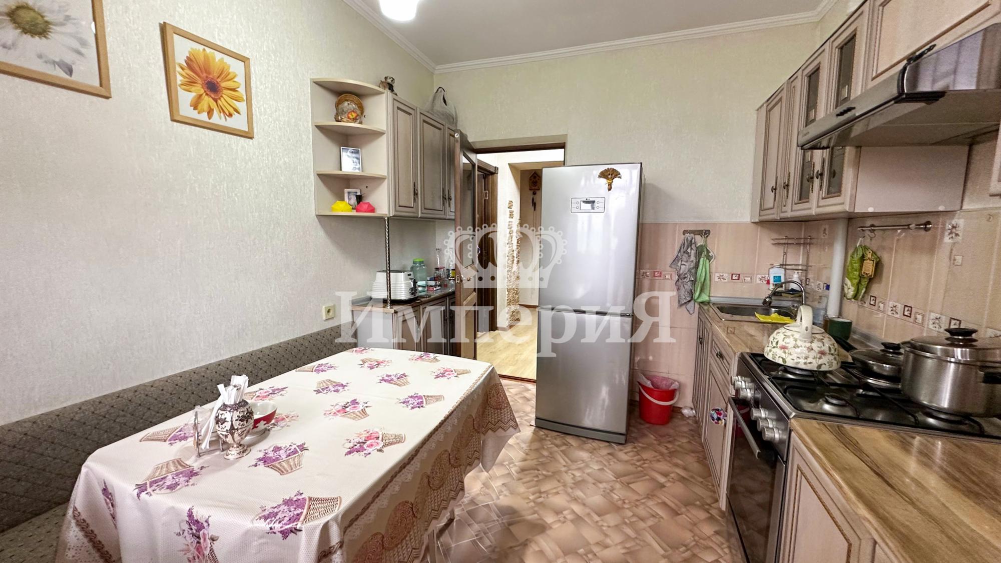 4-комнантная квартира, 76.0 м²,Чайковского за 32 900 000