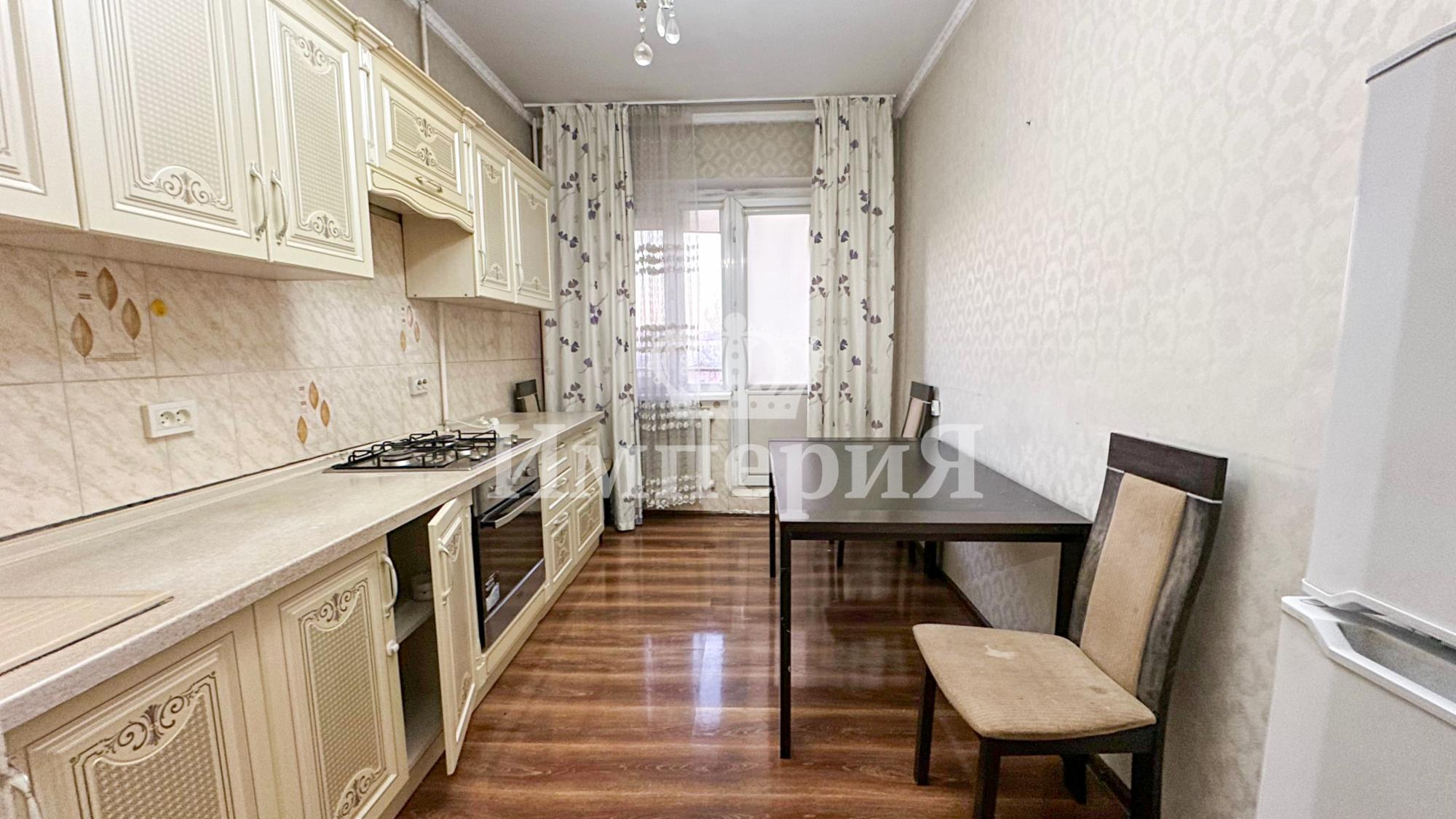 4-комнантная квартира, 76.0 м²,3 мкр за 30 000 000