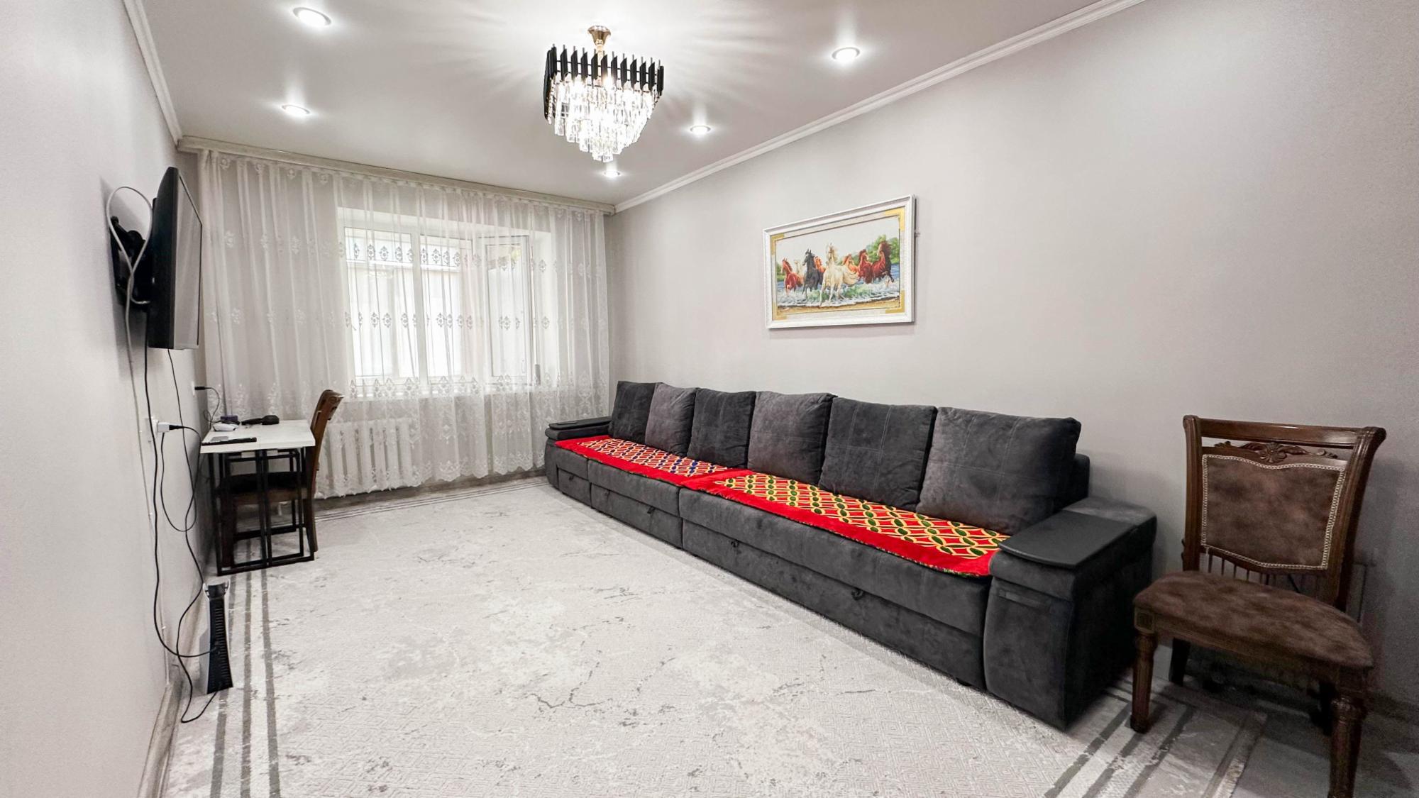 3-комнантная квартира, 65.0 м²,4 мкр за 26 000 000