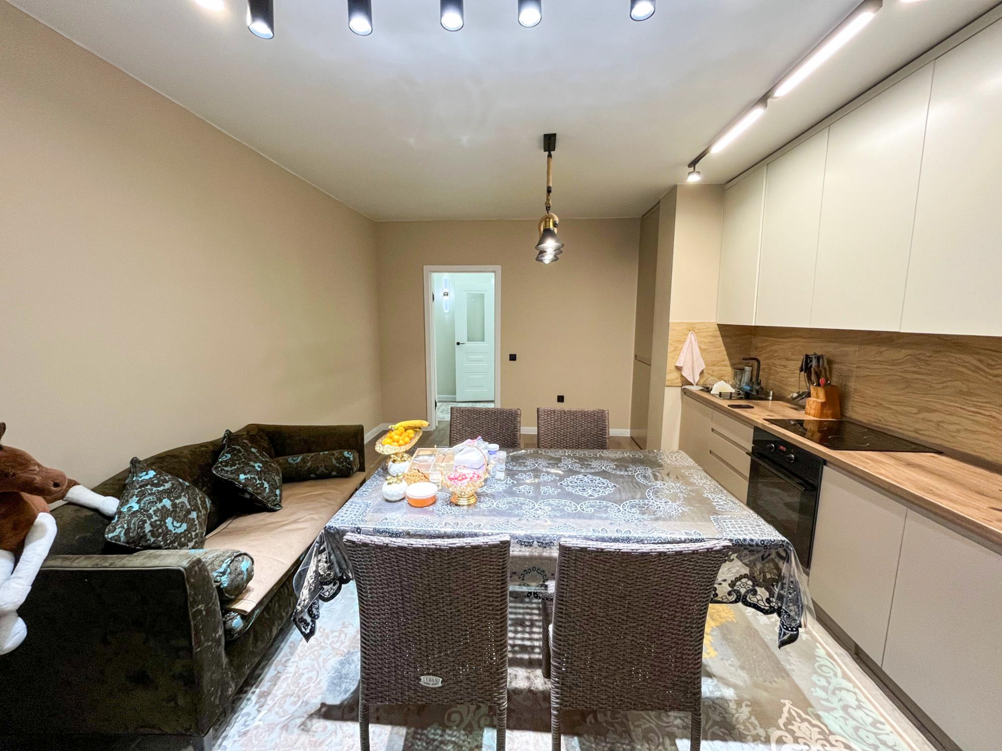 3-комнантная квартира, 90.0 м²,Бирлик за 42 000 000