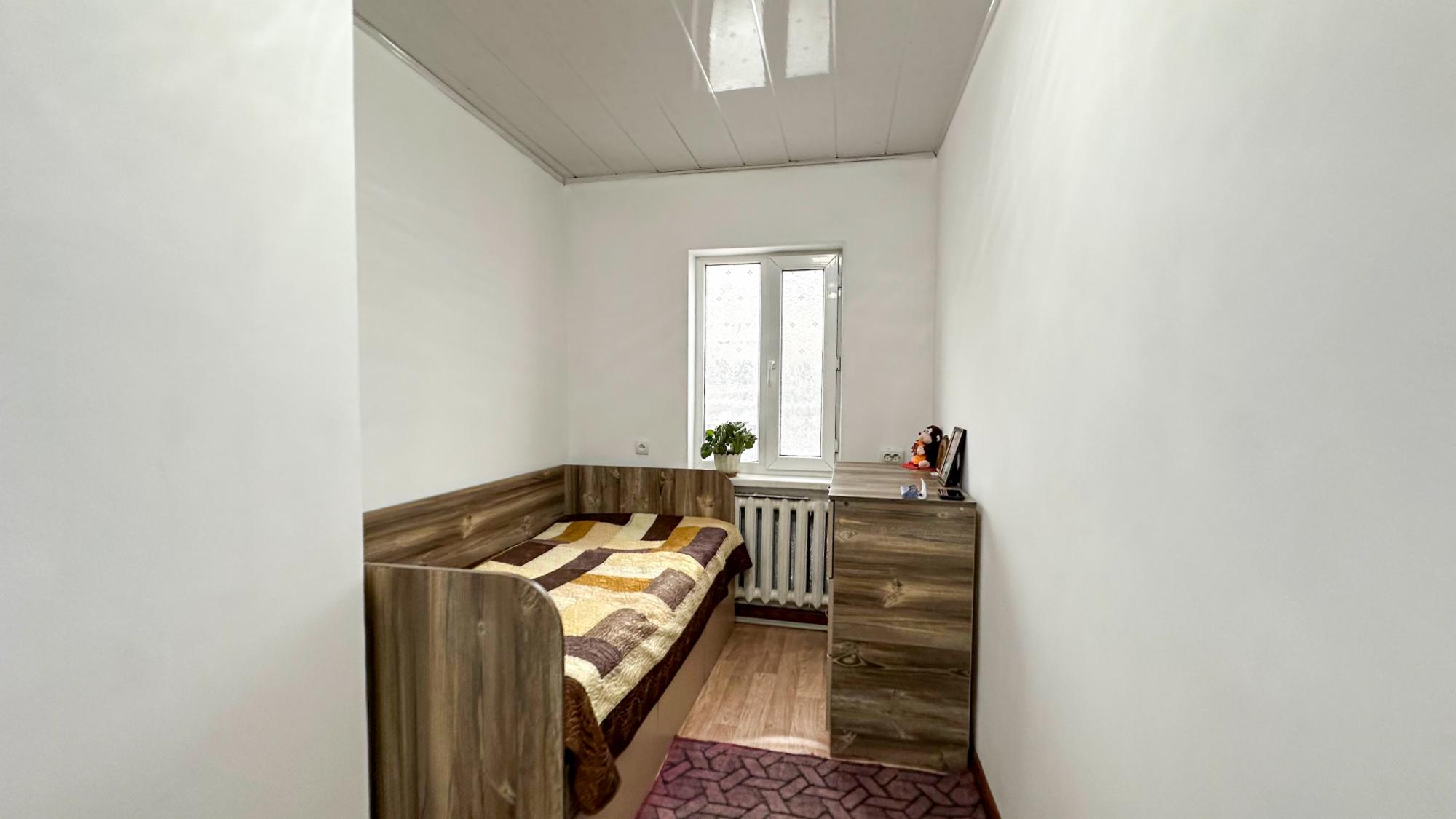 4-комнантный квартира, 63.5 м²,Калиева за 18 700 000