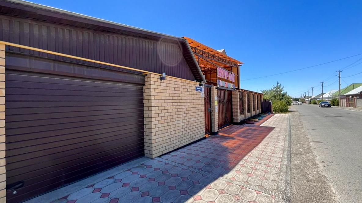 8-комнантный квартира, 311.0 м²,Жазиралы за 75 000 000
