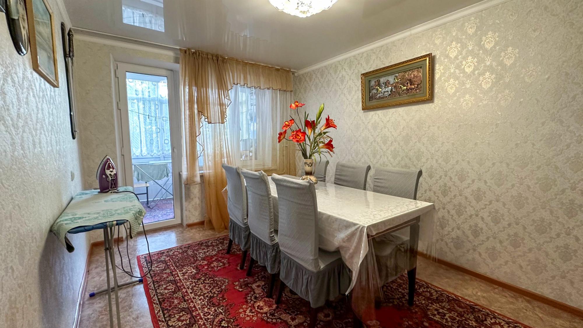 4-комнантная квартира, 71.0 м²,5 мкр за 25 000 000