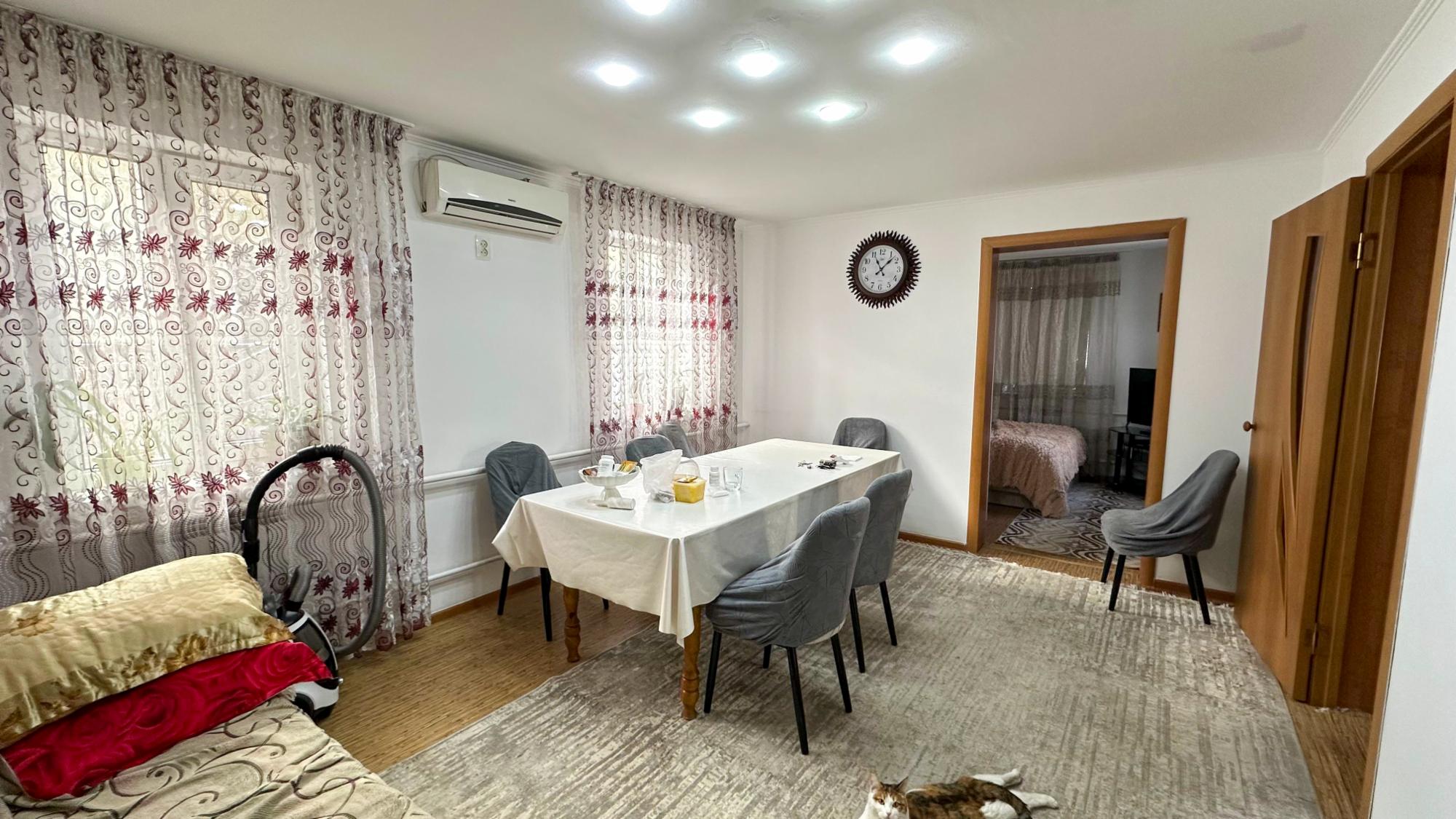 6-комнантный квартира, 70.4 м²,Еркин за 25 600 000