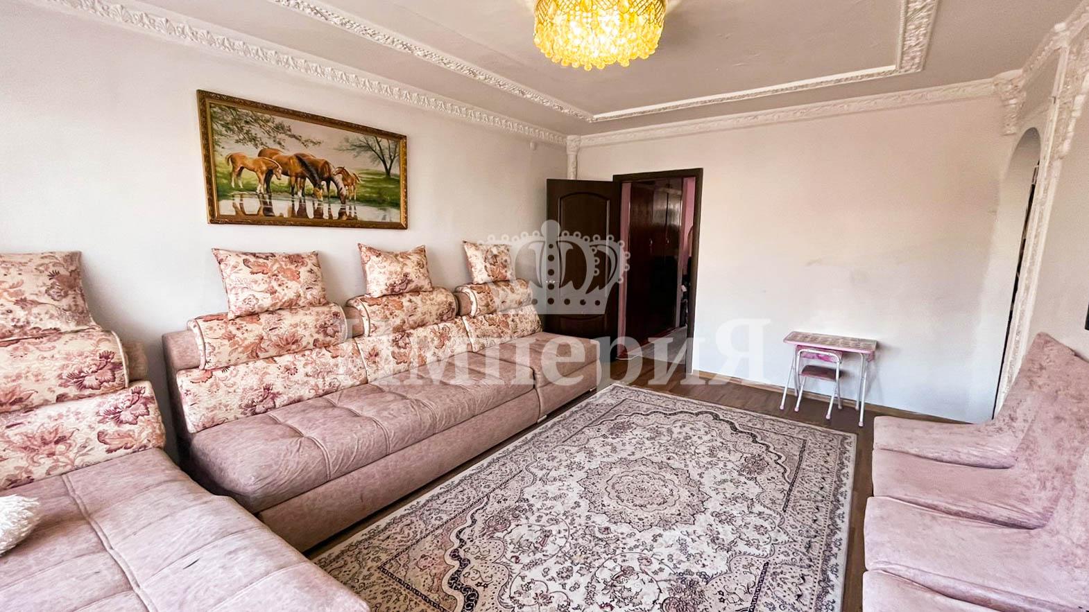 4-комнантная квартира, 74.0 м²,5 мкр за 21 000 000