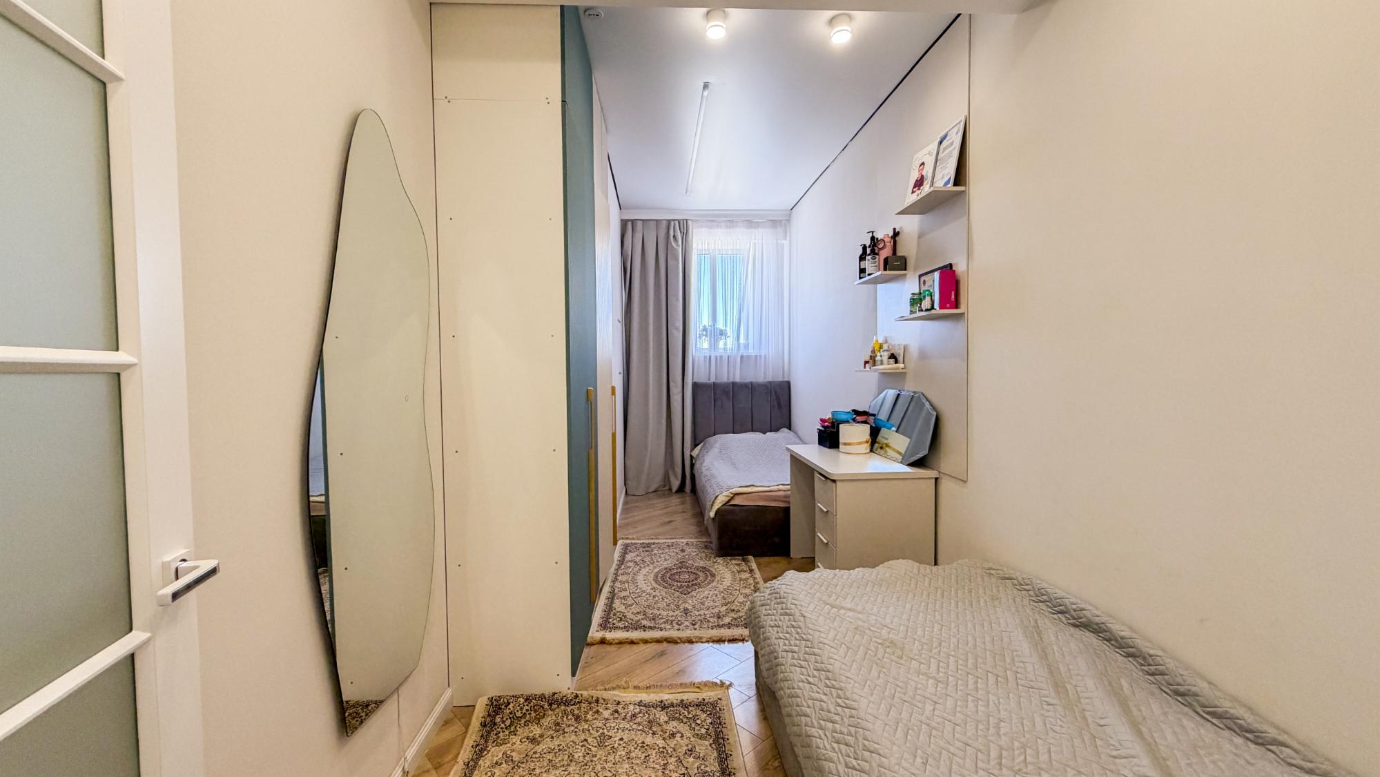 4-комнантная квартира, 120.0 м²,Алдабергенова за 65 000 000