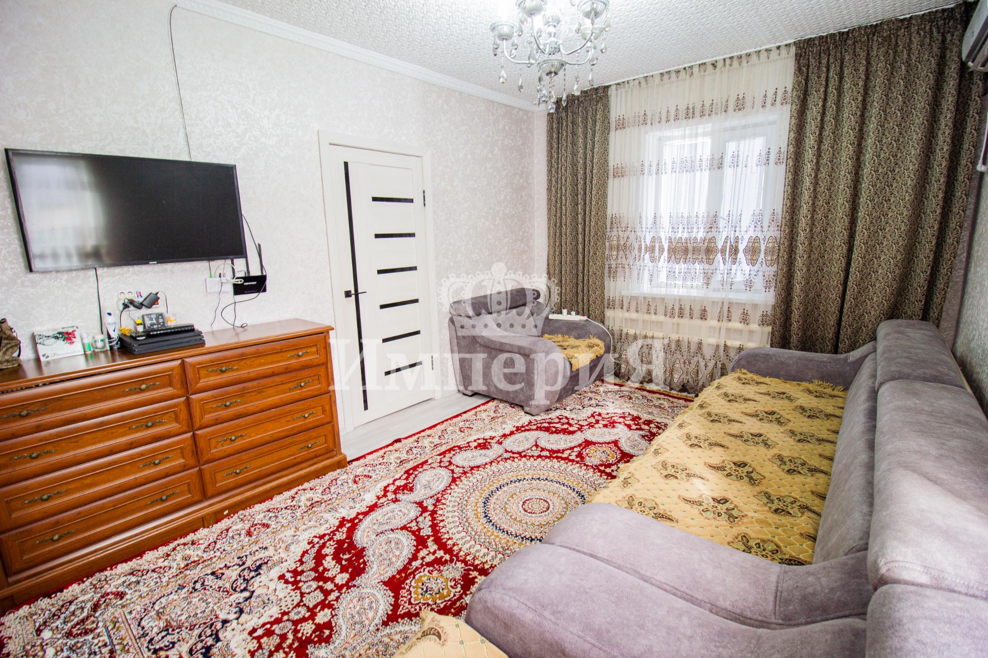 4-комнантная квартира, 68.0 м²,Асановой за 15 000 000