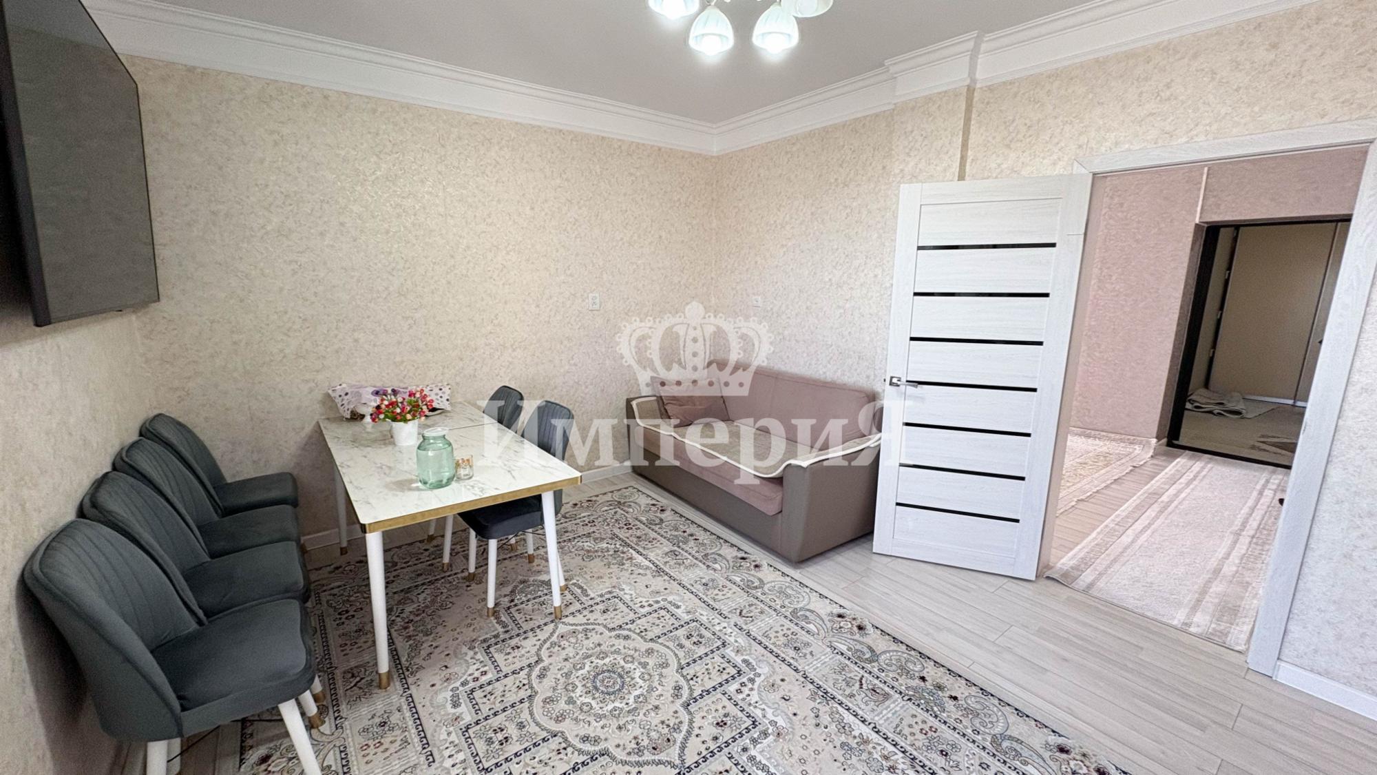 4-комнантная квартира, 106.0 м²,Назарбаева за 45 000 000