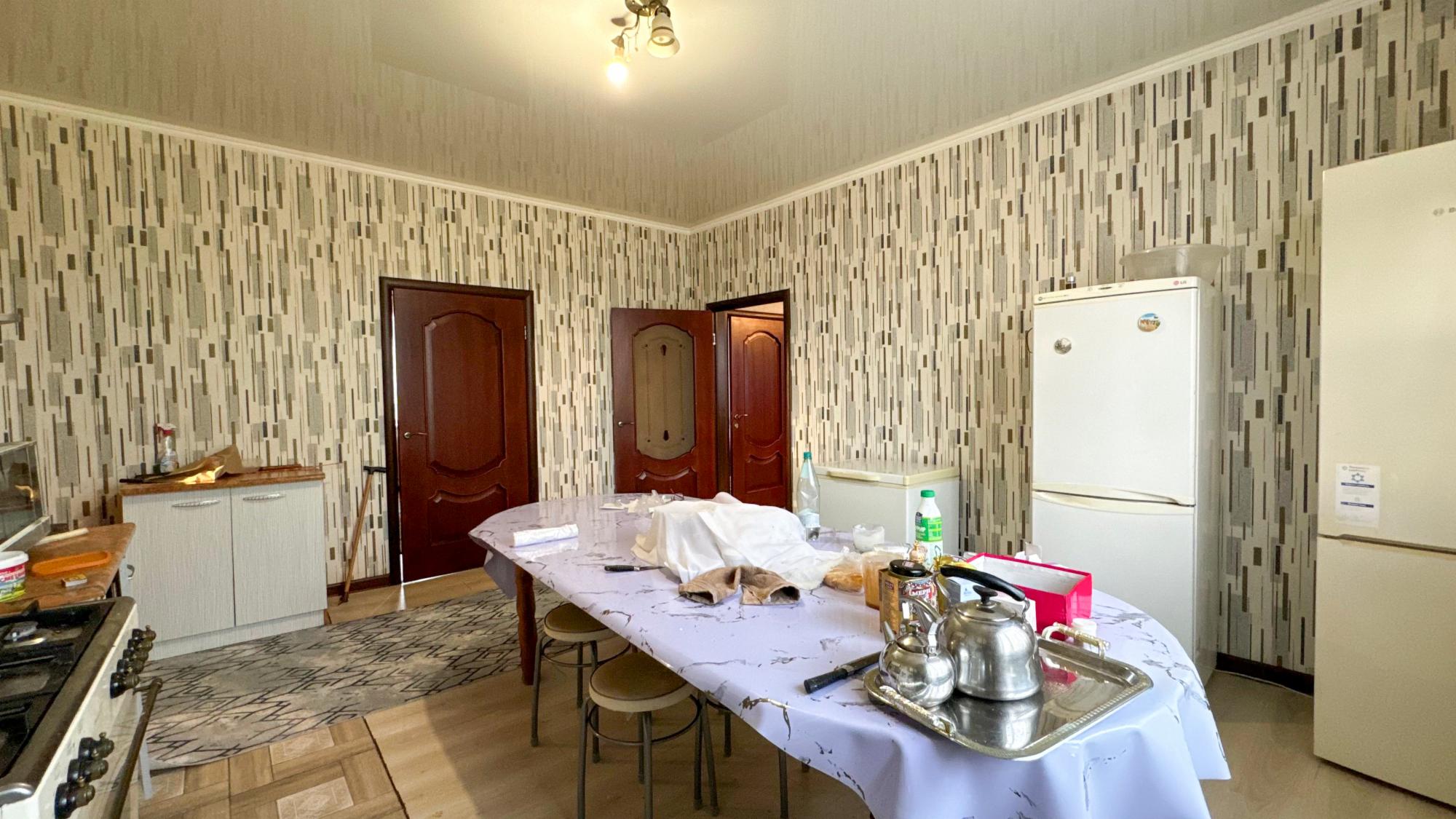 4-комнантный квартира, 100.8 м²,Кулжабеков за 25 500 000