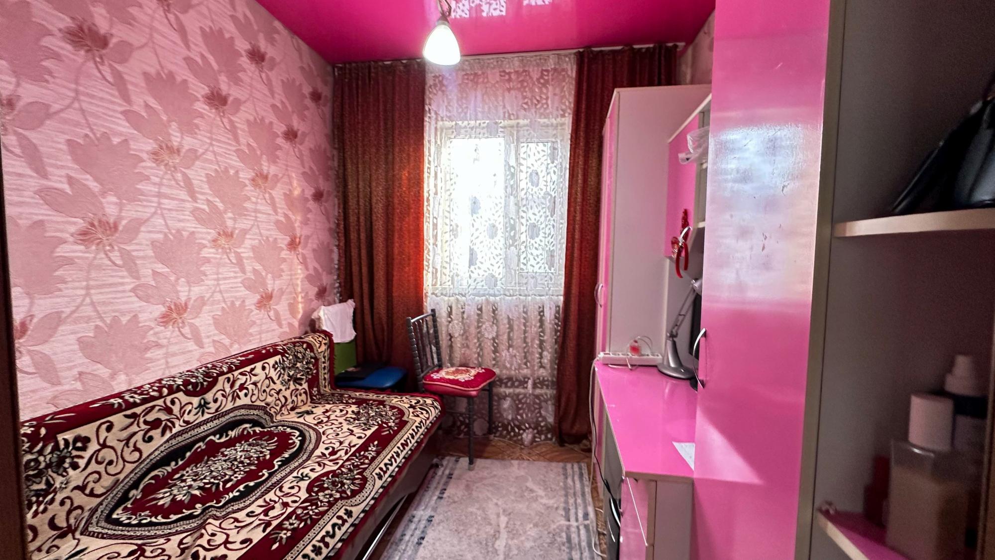 4-комнантный квартира, 140.0 м²,Абая за 24 500 000