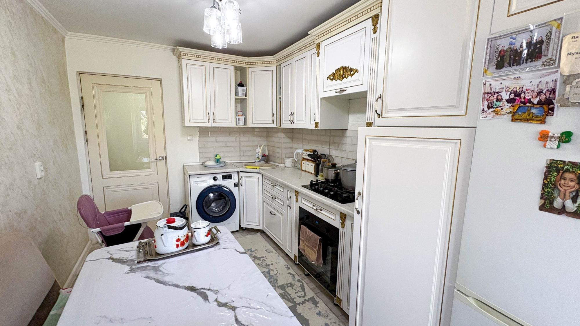 4-комнантная квартира, 78.0 м²,5 мкр за 25 800 000