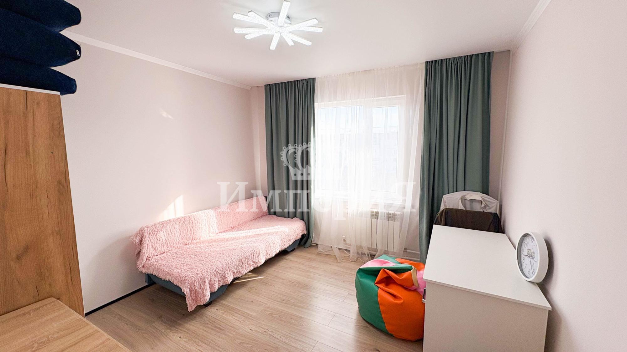 4-комнантная квартира, 92.0 м²,3 мкр за 32 000 000