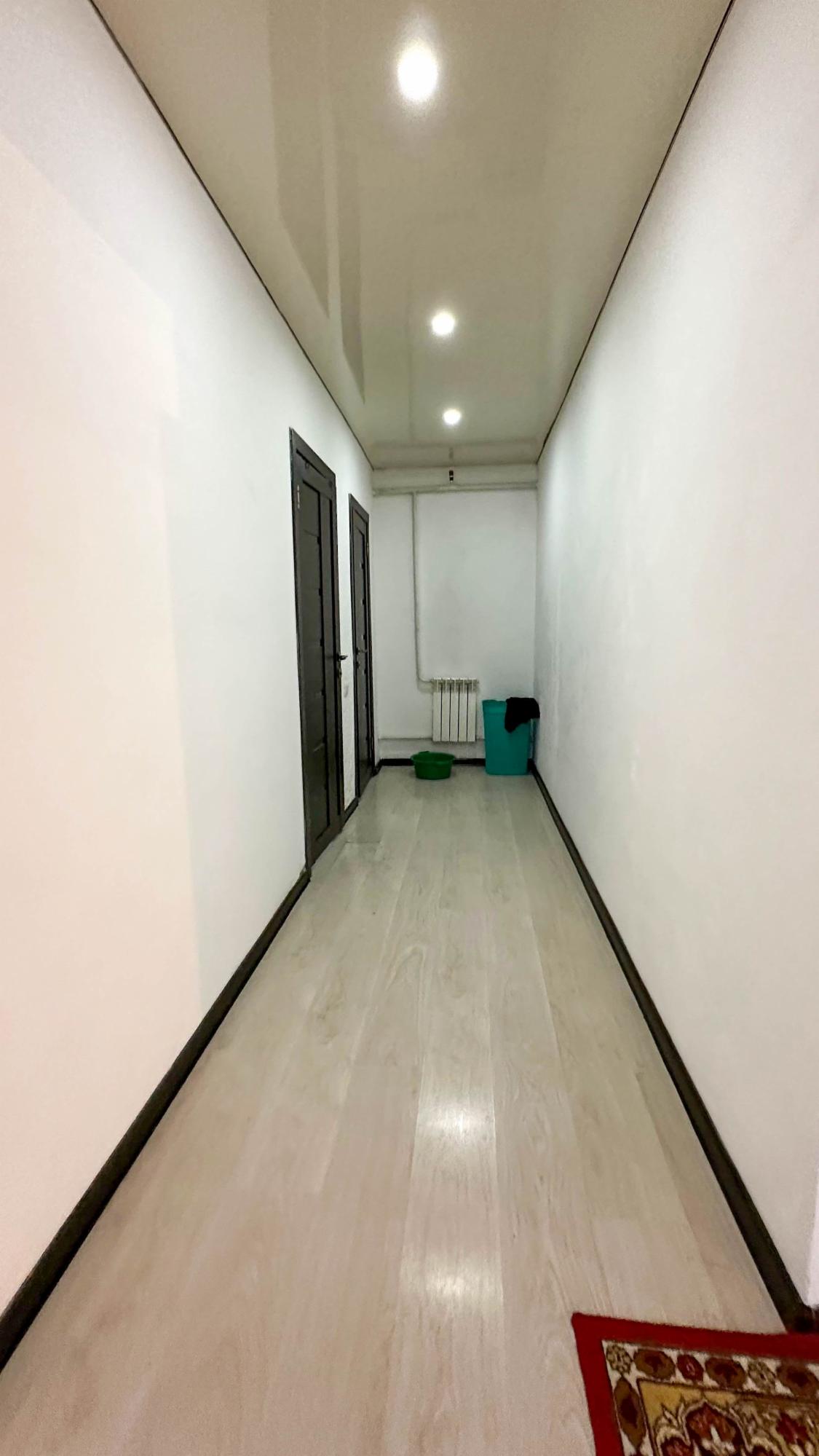 5-комнантный квартира, 165.0 м²,Жексыгельдинова за 35 000 000