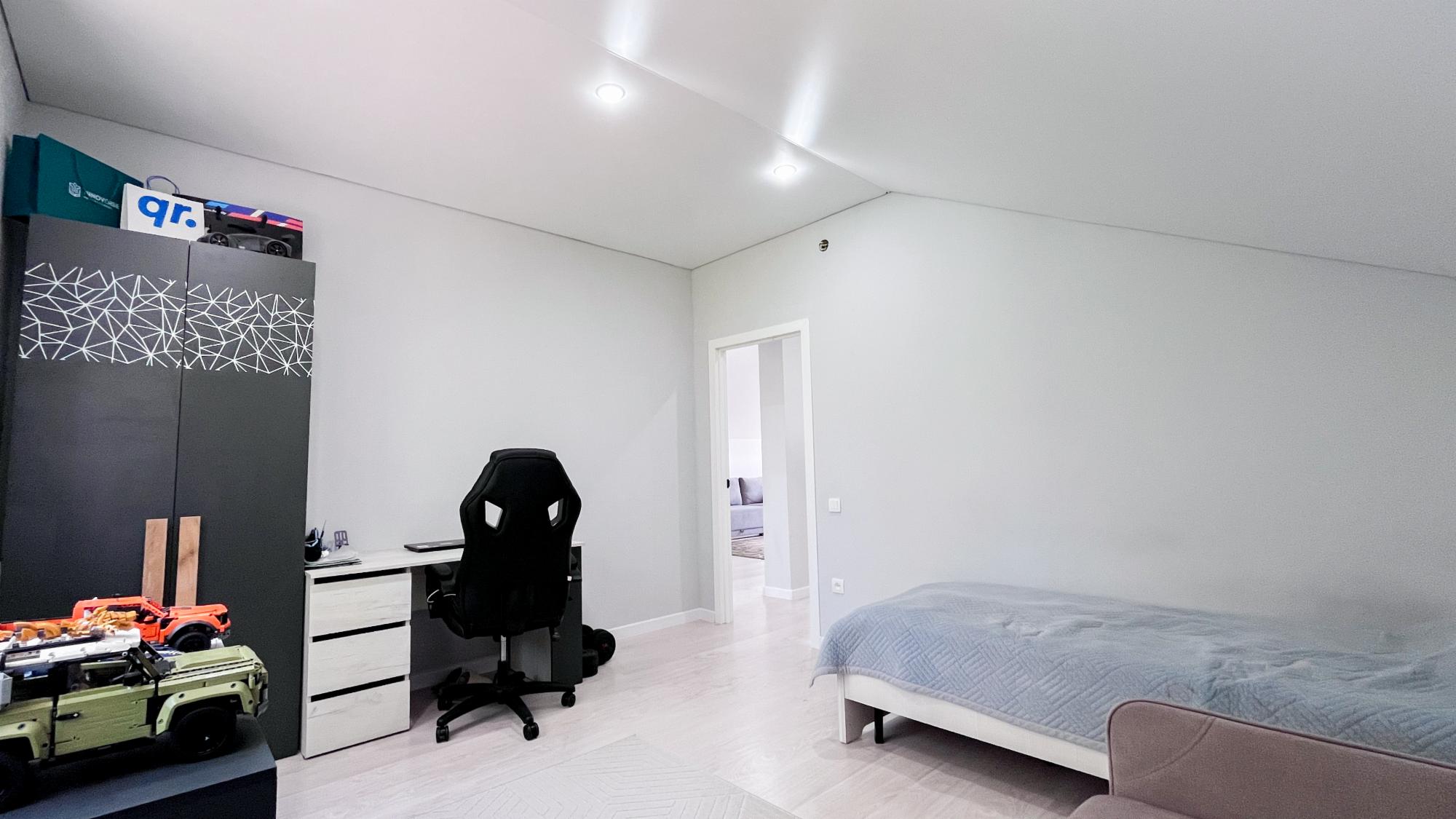 6-комнантный квартира, 170.5 м²,Нахимова за 65 000 000