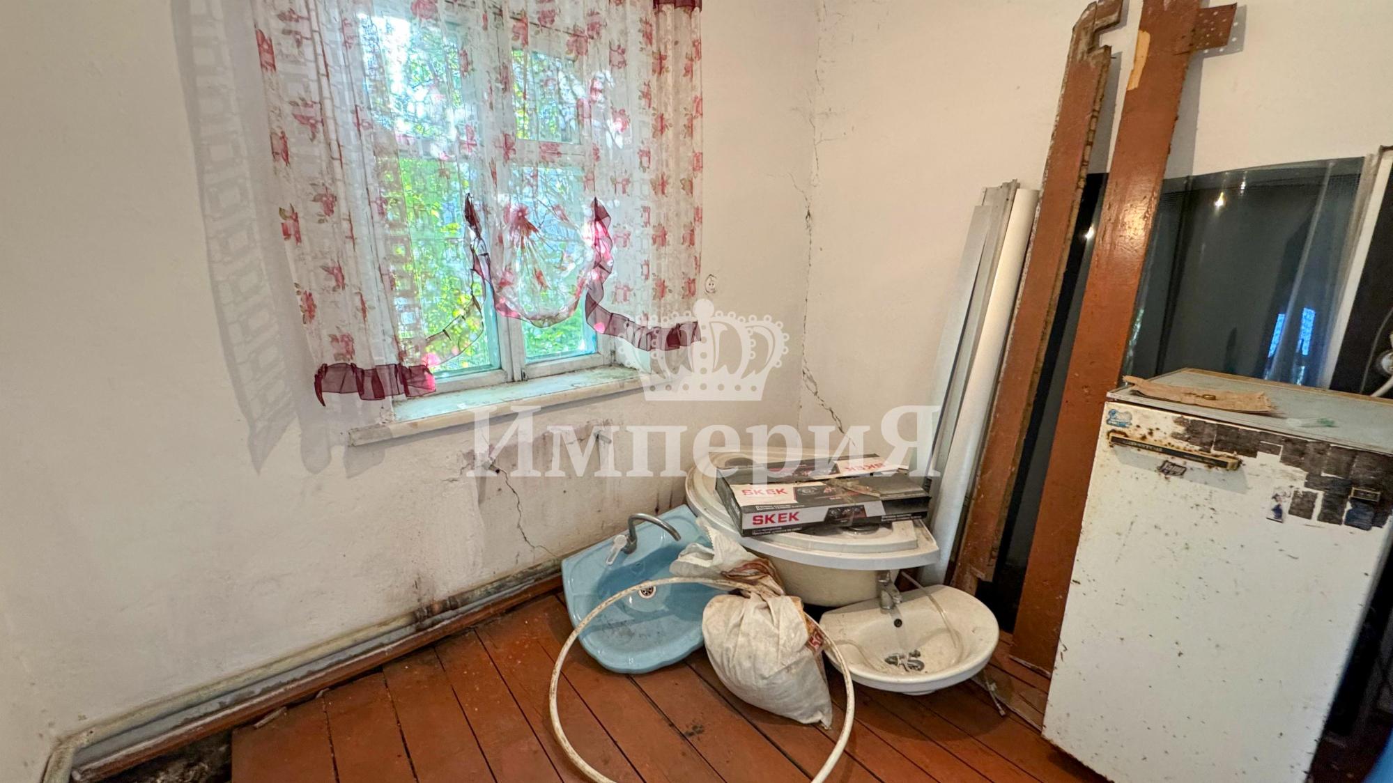 5-комнантный квартира, 50.0 м²,Байсеитова за 8 500 000