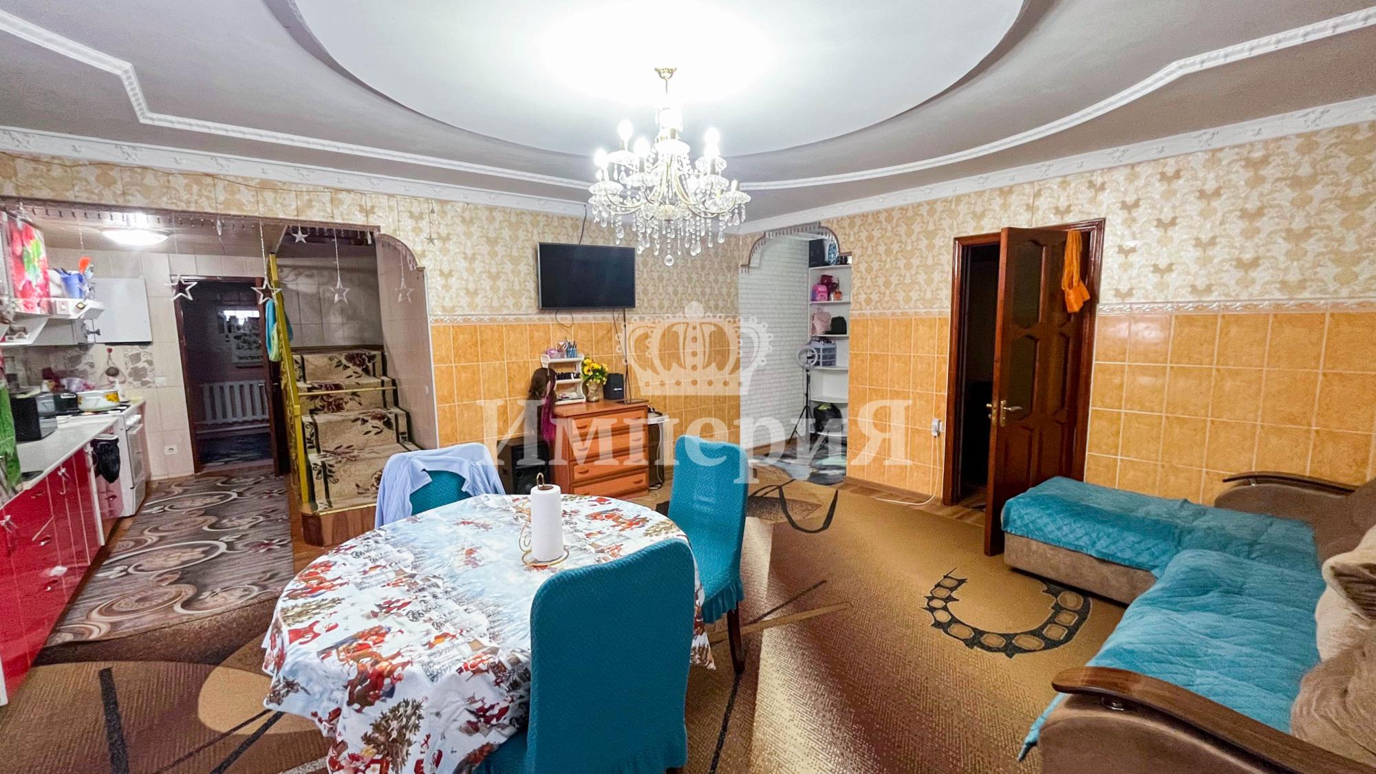 4-комнантный квартира, 184.0 м²,Кудайбердиева за 35 000 000