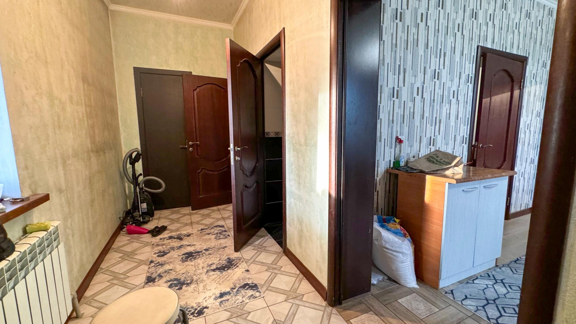 4-комнантный квартира, 100.8 м²,Кулжабеков за 25 500 000