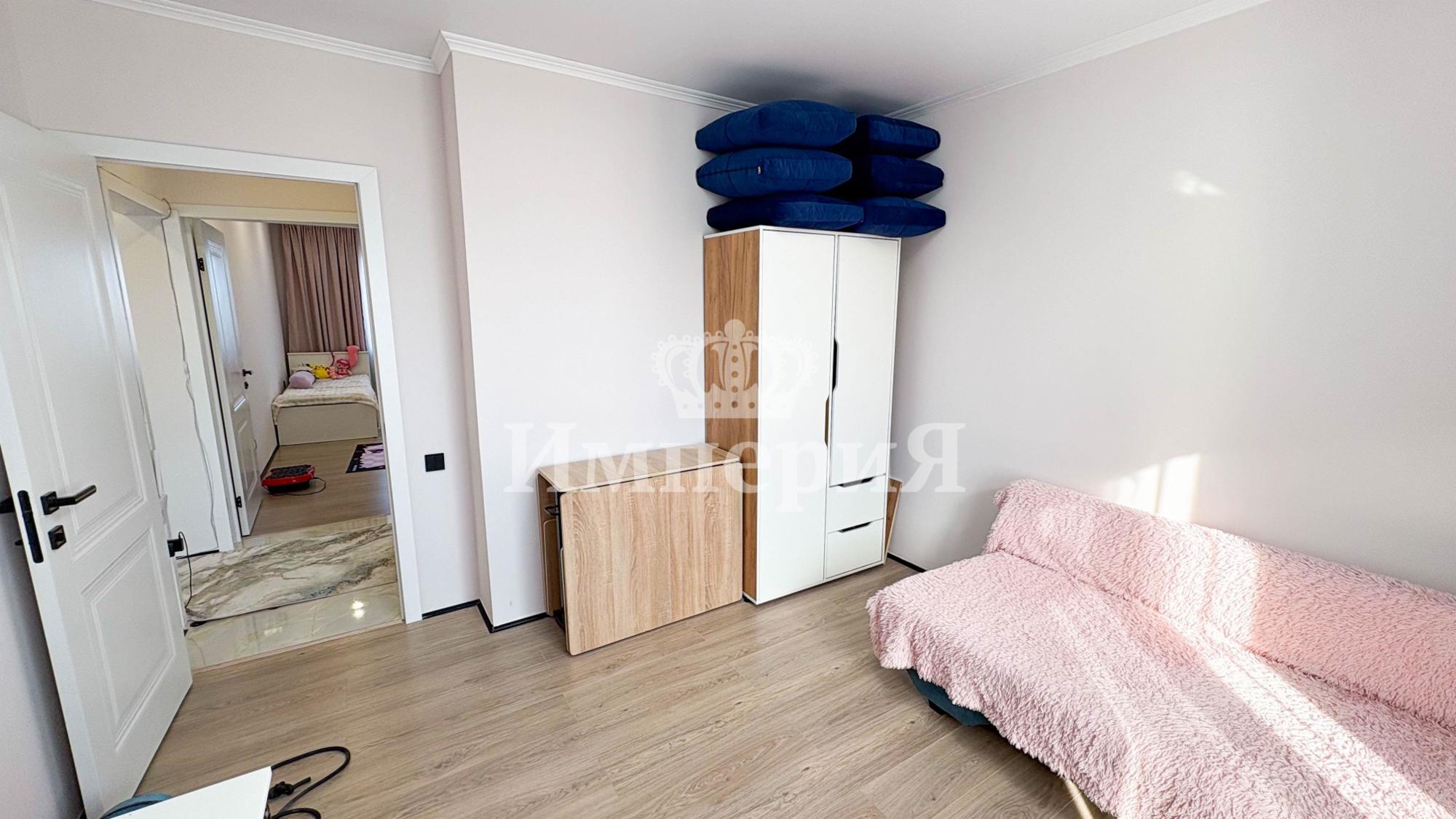 4-комнантная квартира, 92.0 м²,3 мкр за 32 000 000