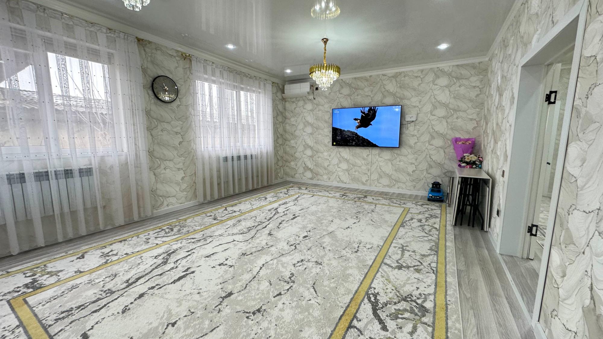 4-комнантный квартира, 128.0 м²,Сулеева за 35 000 000